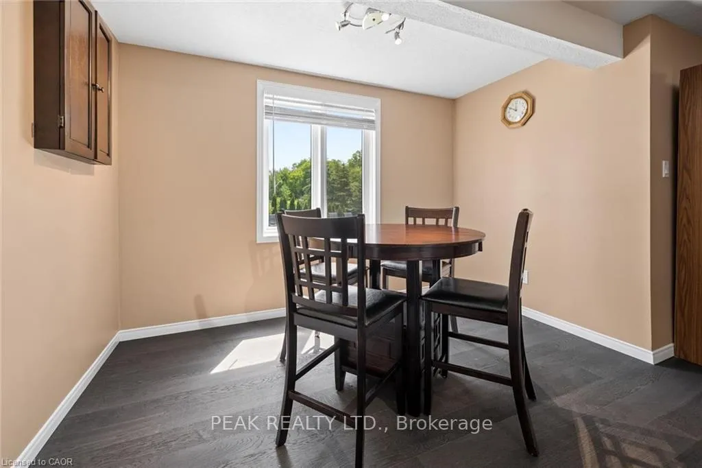 Photo 31 of 44 Tami Court, Kitchener, Grand River North — HOMEH