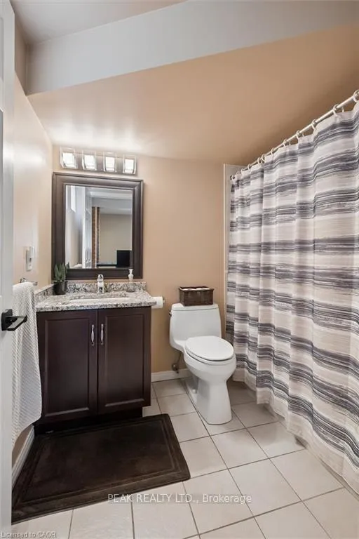 Photo 34 of 44 Tami Court, Kitchener, Grand River North — HOMEH
