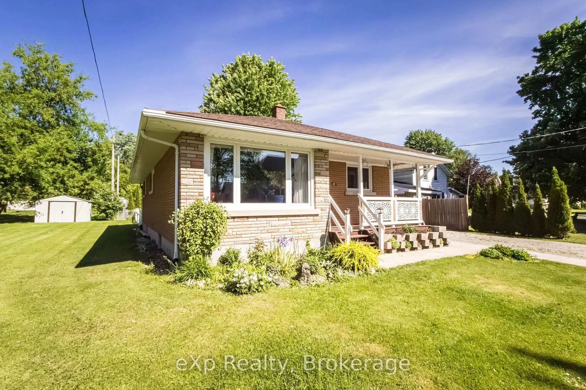 Photo 7 of 64 Raglan Street W, Minto — HOMEH