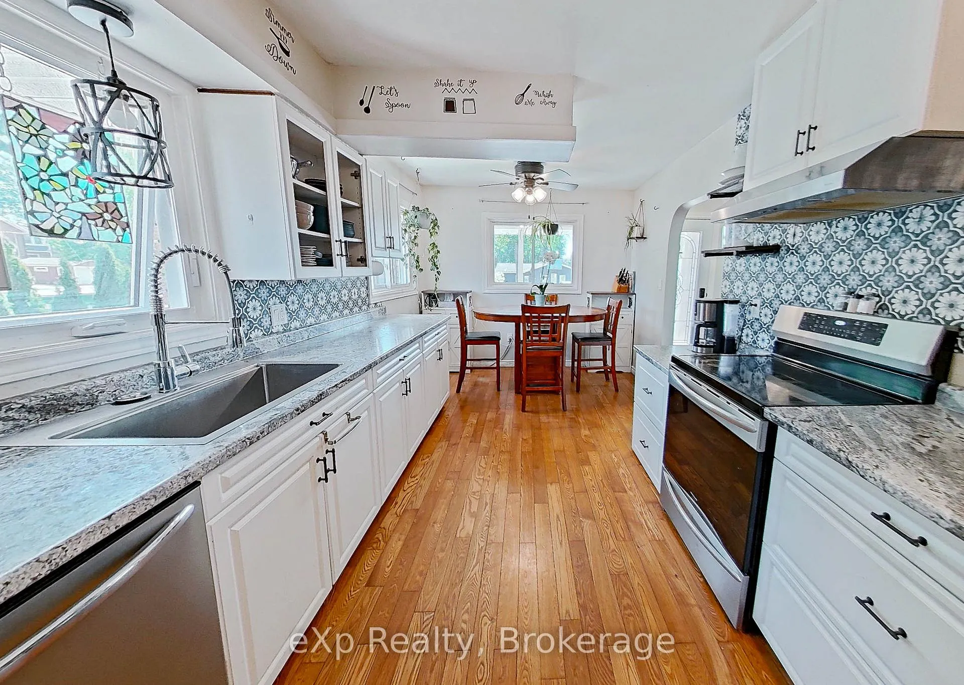 Photo 9 of 64 Raglan Street W, Minto — HOMEH