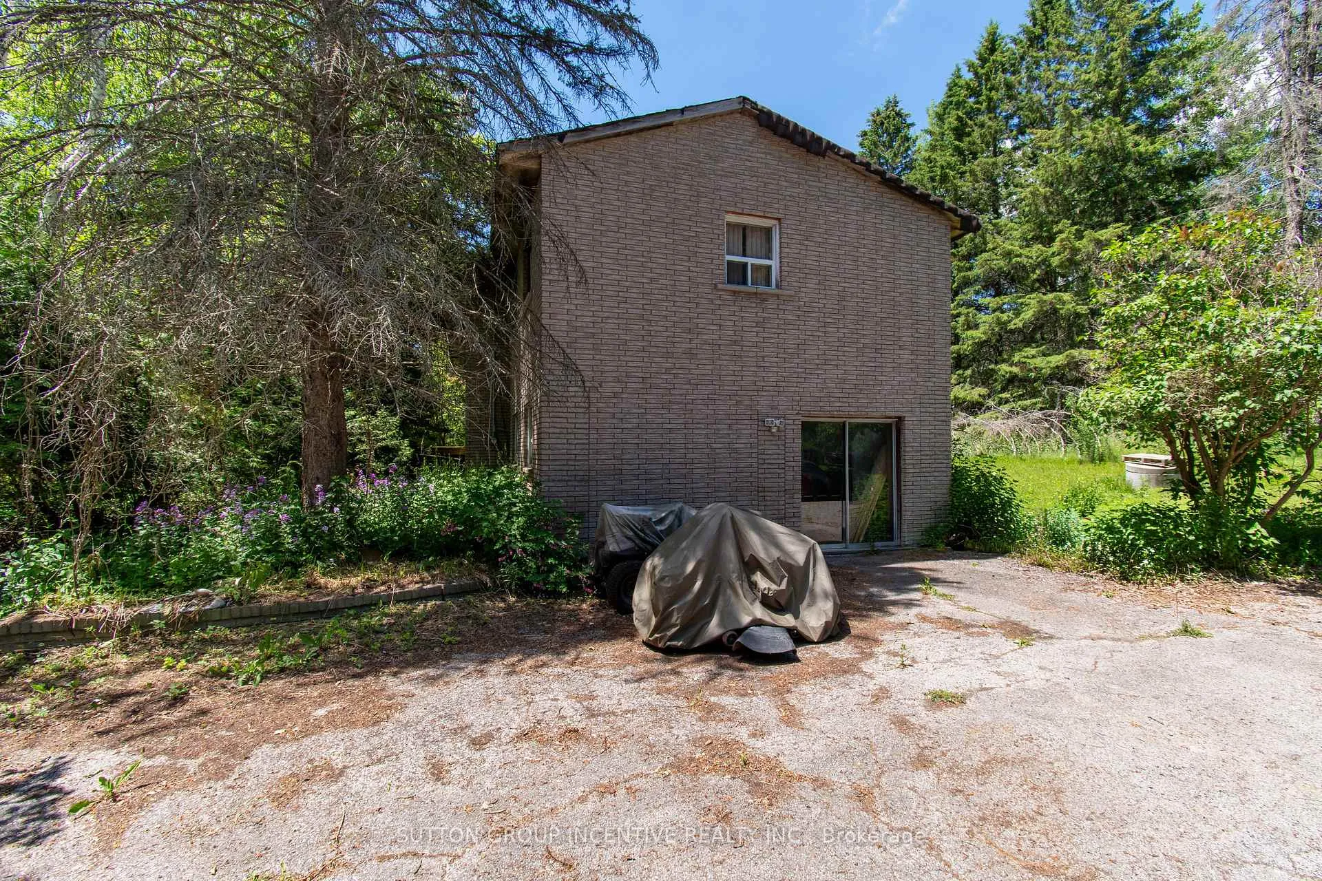 Photo 2 of 2110 Killarney Beach Road, Innisfil, Rural Innisfil — HOMEH