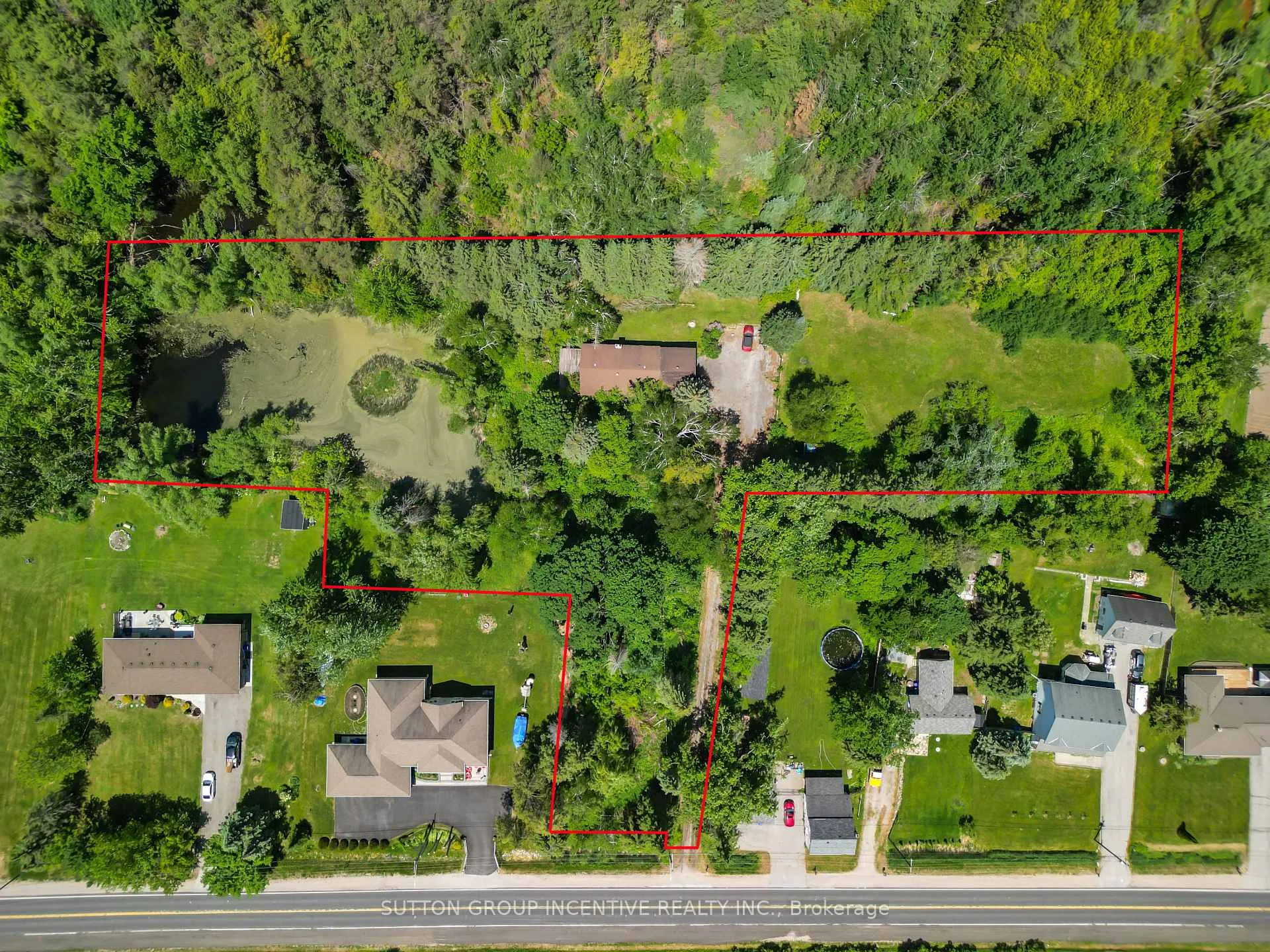 Photo 6 of 2110 Killarney Beach Road, Innisfil, Rural Innisfil — HOMEH