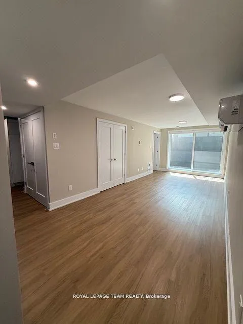 Photo 3 of Unit 2, 366 Winona Avenue, Ottawa, Westboro South — HOMEH