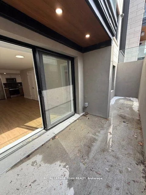 Photo 7 of Unit 2, 366 Winona Avenue, Ottawa, Westboro South — HOMEH