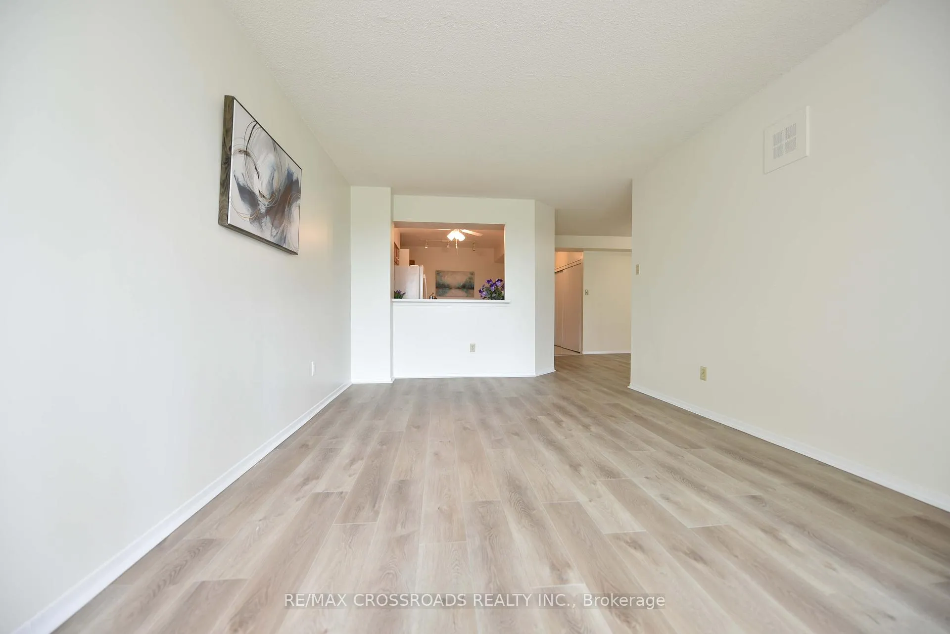 Photo 9 of Unit #301, 55 Austin Drive, Markham, Markville — HOMEH