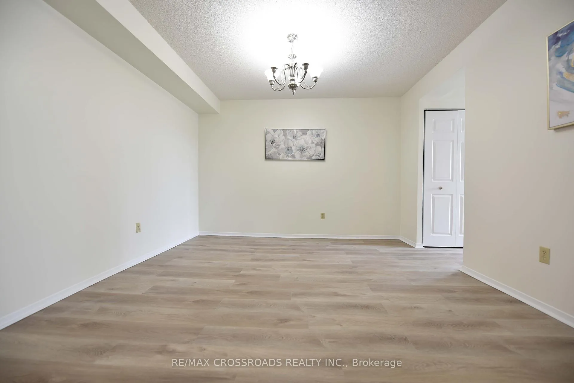 Photo 12 of Unit #301, 55 Austin Drive, Markham, Markville — HOMEH