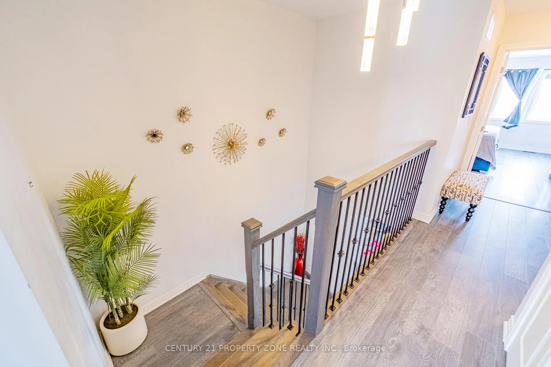 Photo 18 of 22 Churchlea Mews, Orillia — HOMEH