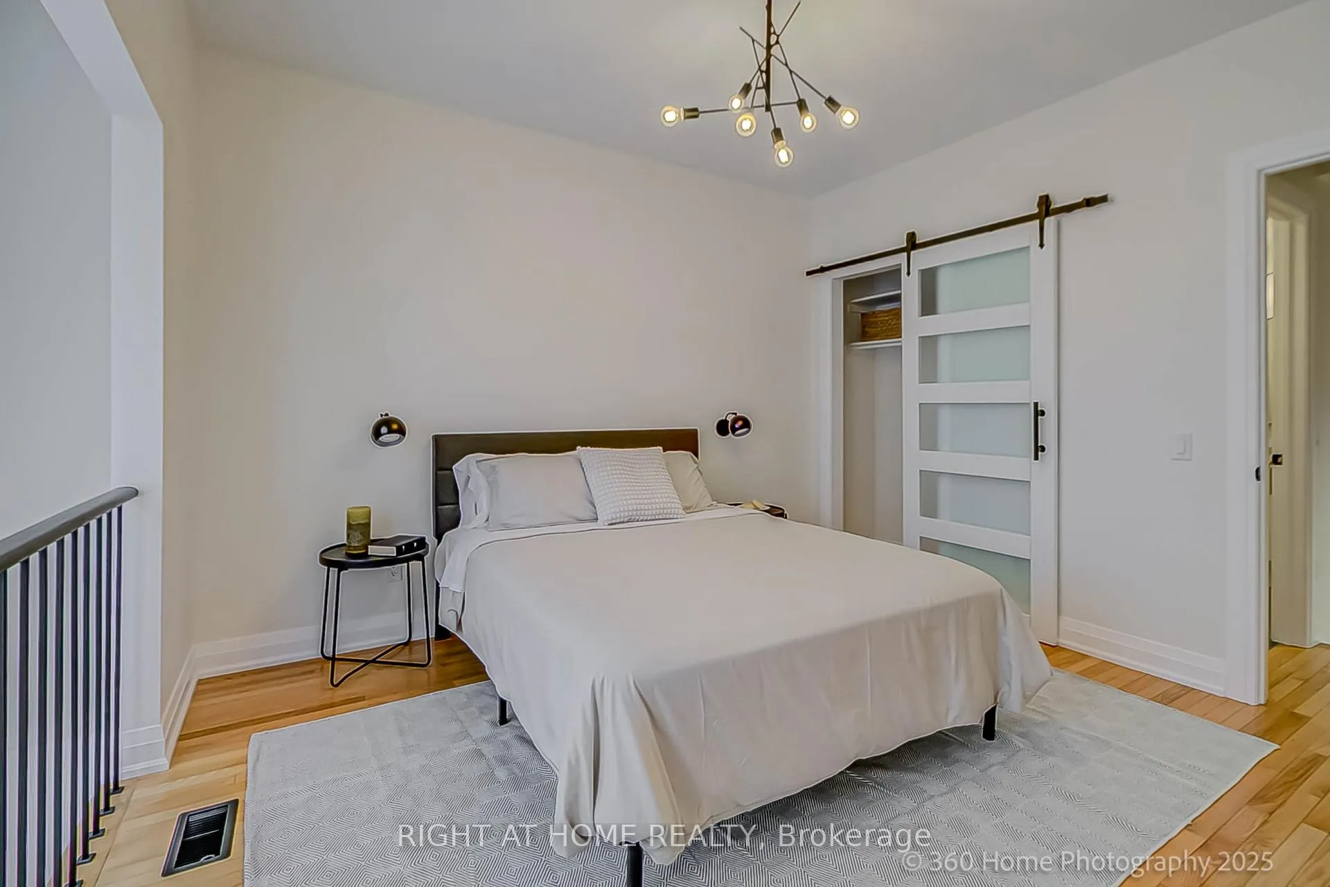 Photo 13 of Unit 31, 8169 Kipling Avenue, Vaughan, West Woodbridge — HOMEH
