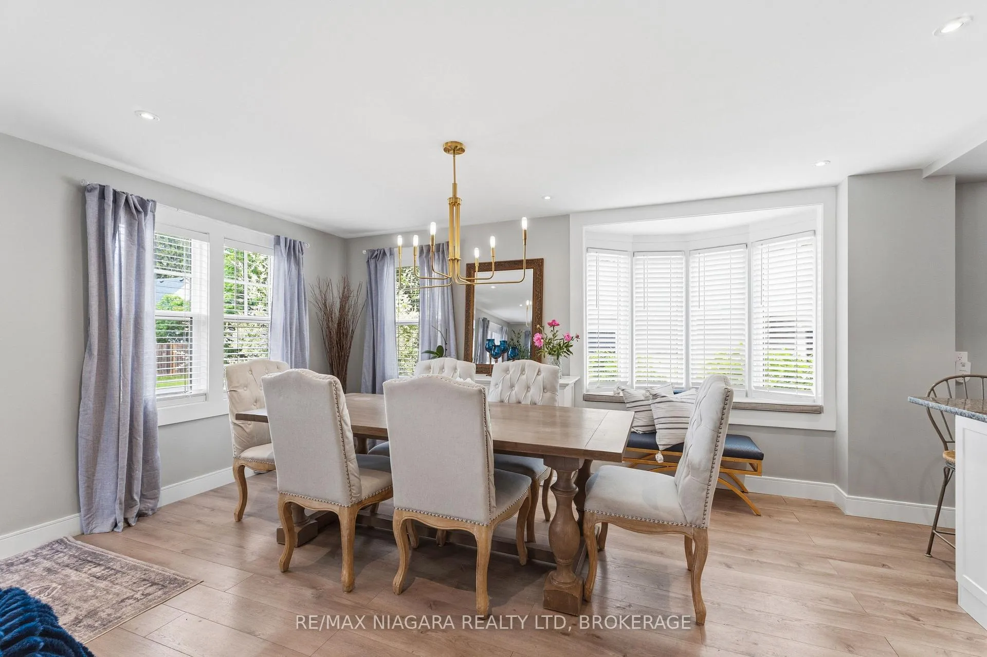Photo 6 of 29 Johnston Street, St. Catharines, Port Dalhousie — HOMEH
