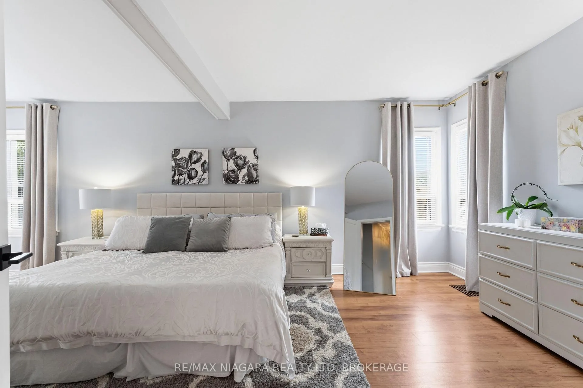 Photo 13 of 29 Johnston Street, St. Catharines, Port Dalhousie — HOMEH
