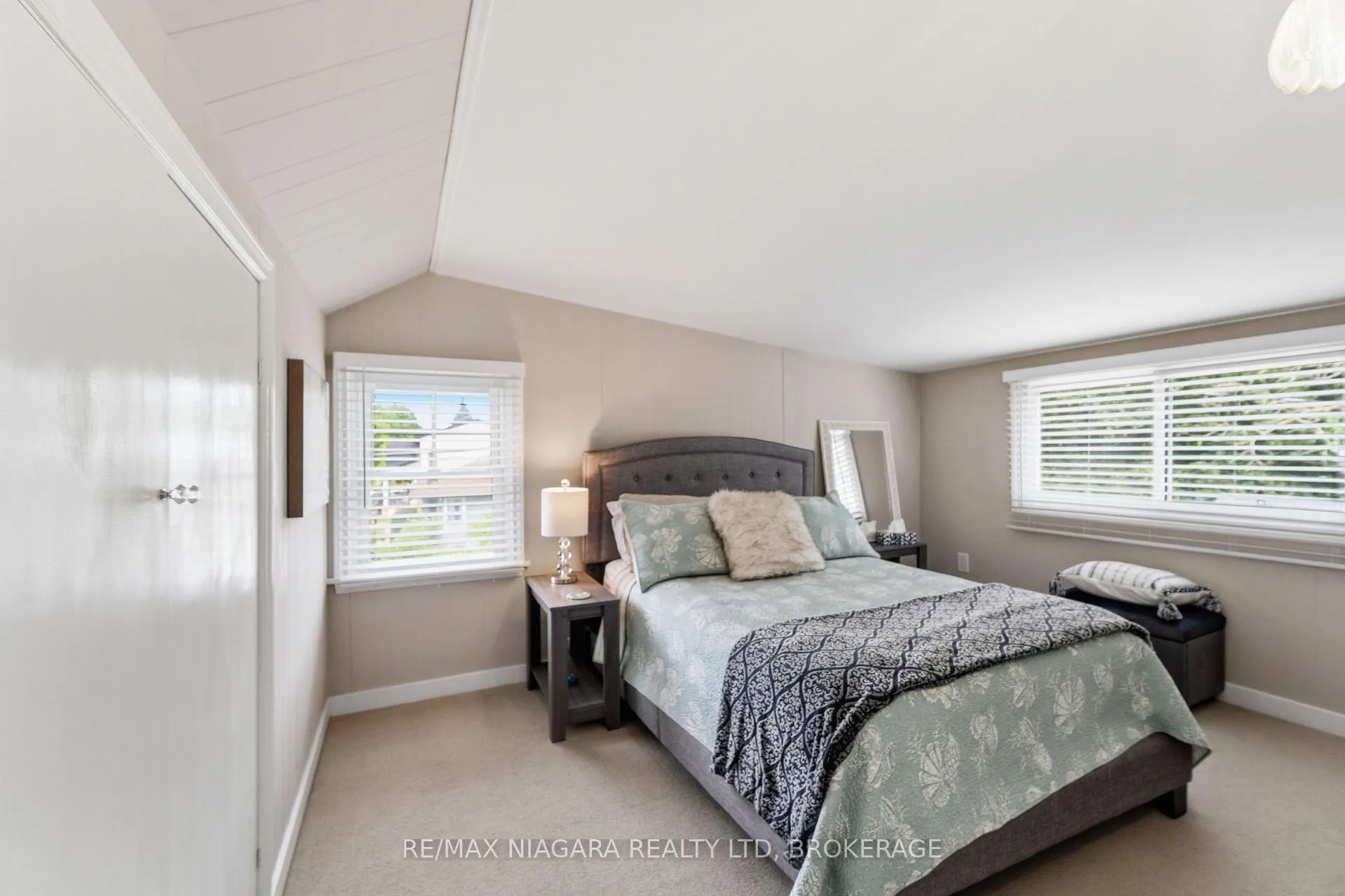 Photo 20 of 29 Johnston Street, St. Catharines, Port Dalhousie — HOMEH