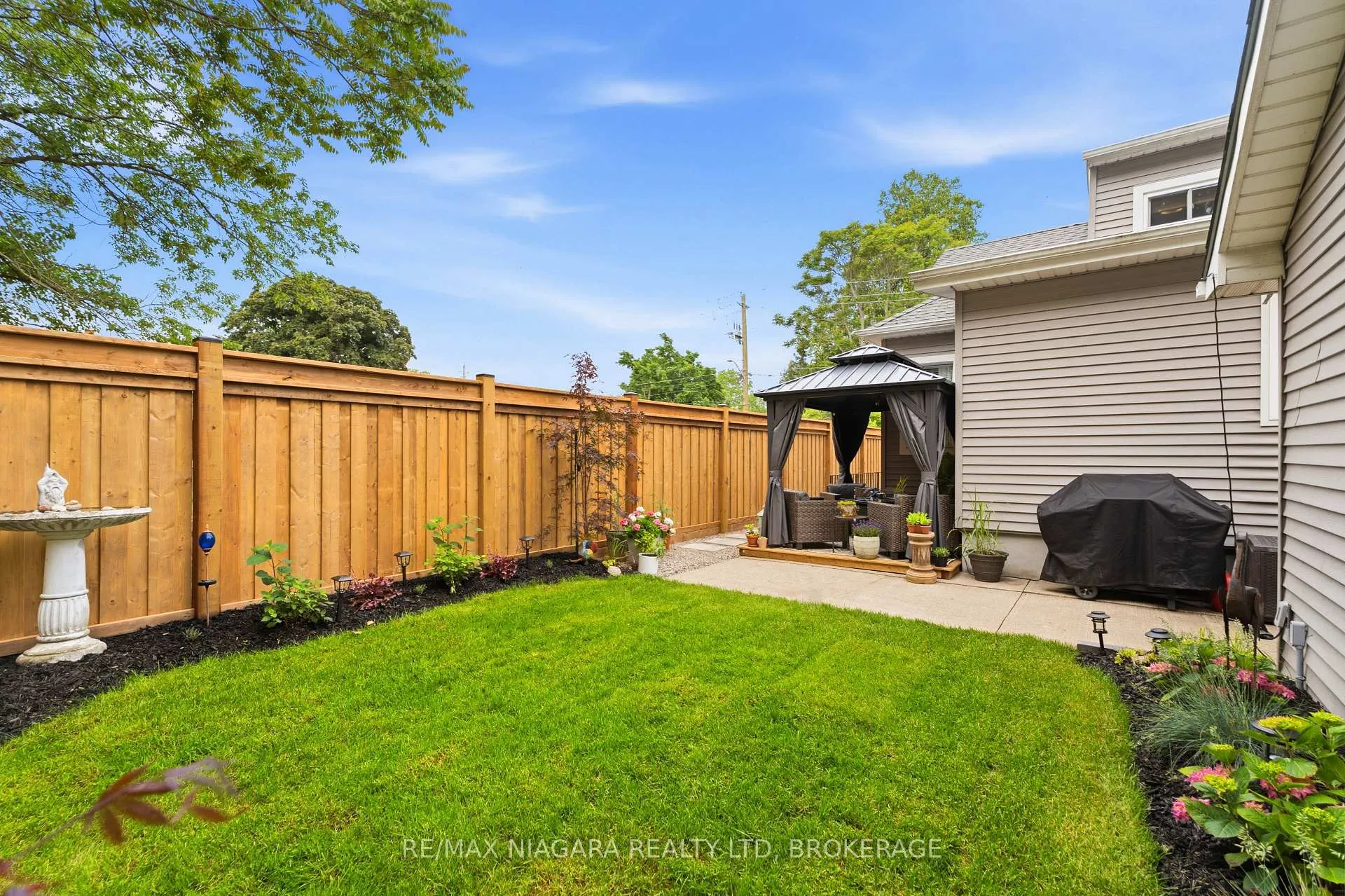 Photo 32 of 29 Johnston Street, St. Catharines, Port Dalhousie — HOMEH