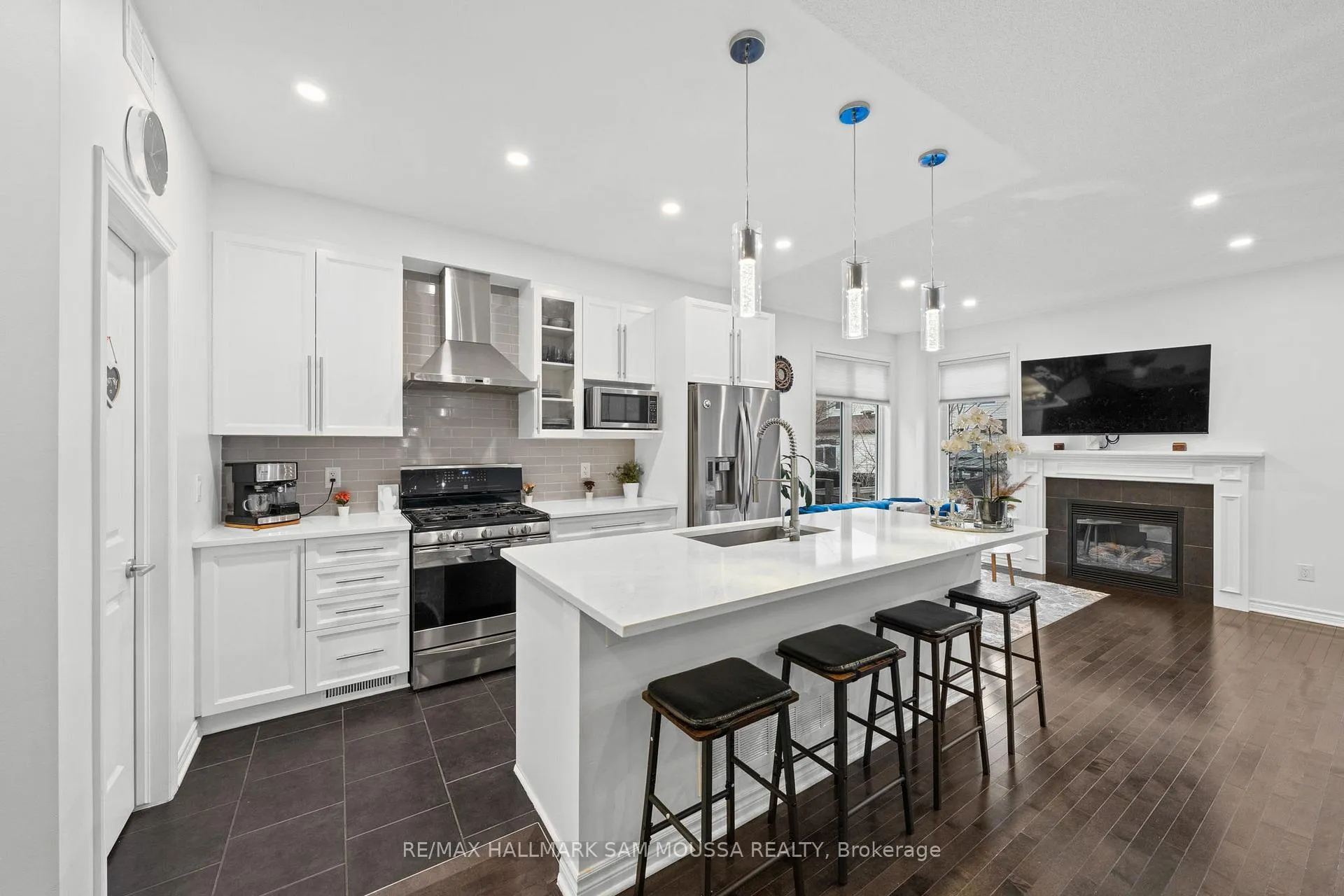 Photo 10 of 185 Flat Sedge Crescent, Ottawa, Blossom Park/Kemp Park/Findlay Creek — HOMEH