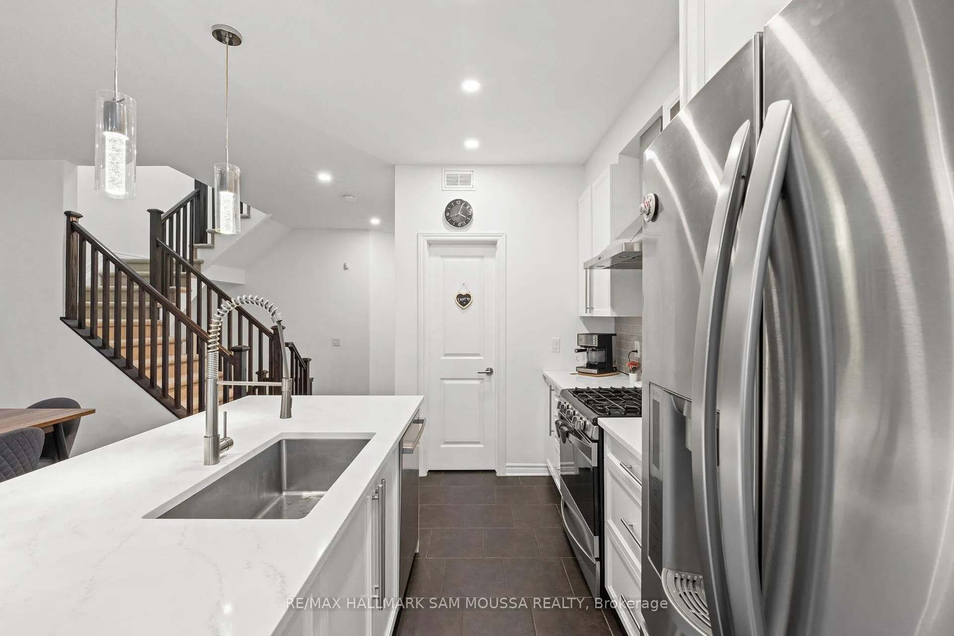 Photo 16 of 185 Flat Sedge Crescent, Ottawa, Blossom Park/Kemp Park/Findlay Creek — HOMEH
