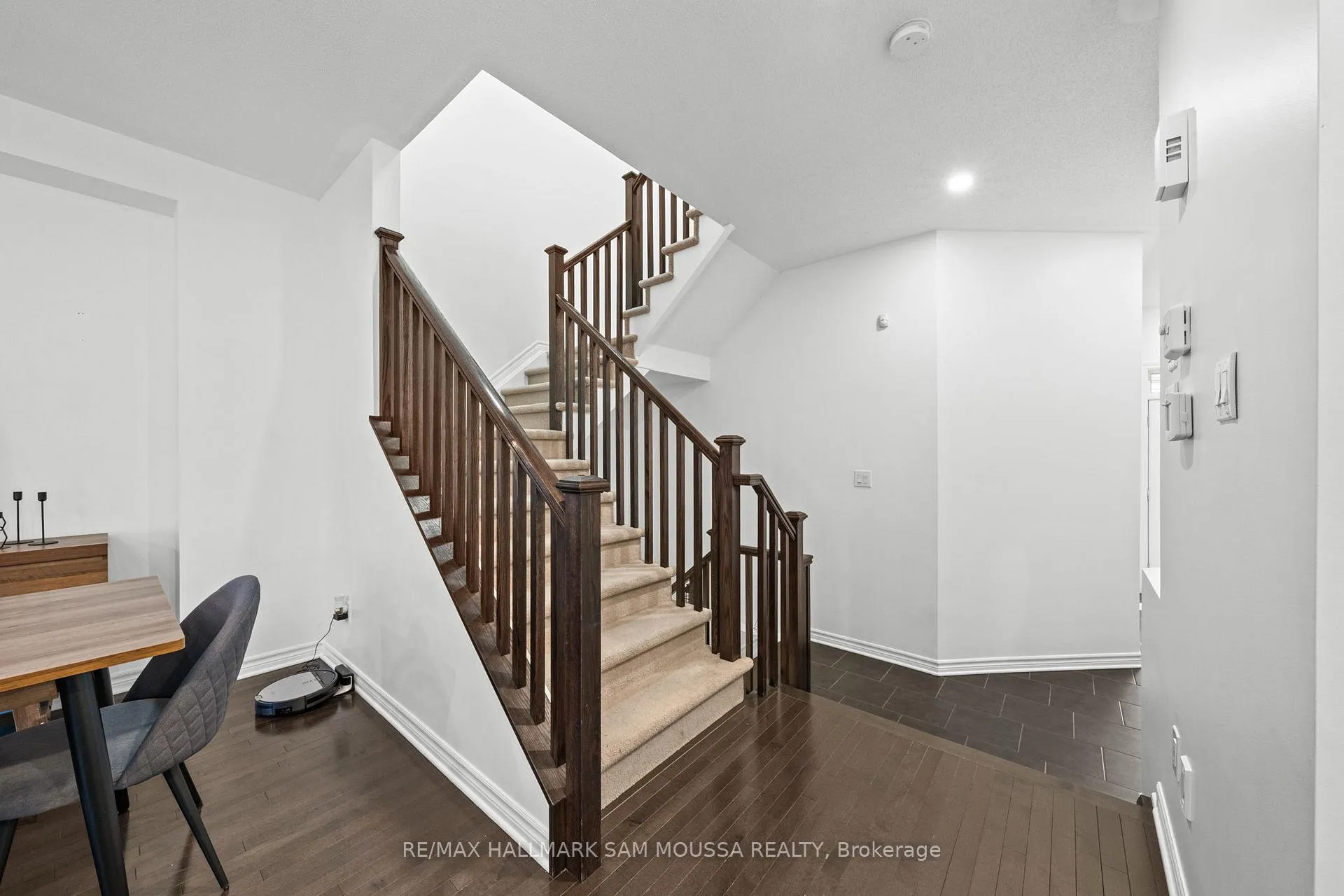 Photo 21 of 185 Flat Sedge Crescent, Ottawa, Blossom Park/Kemp Park/Findlay Creek — HOMEH
