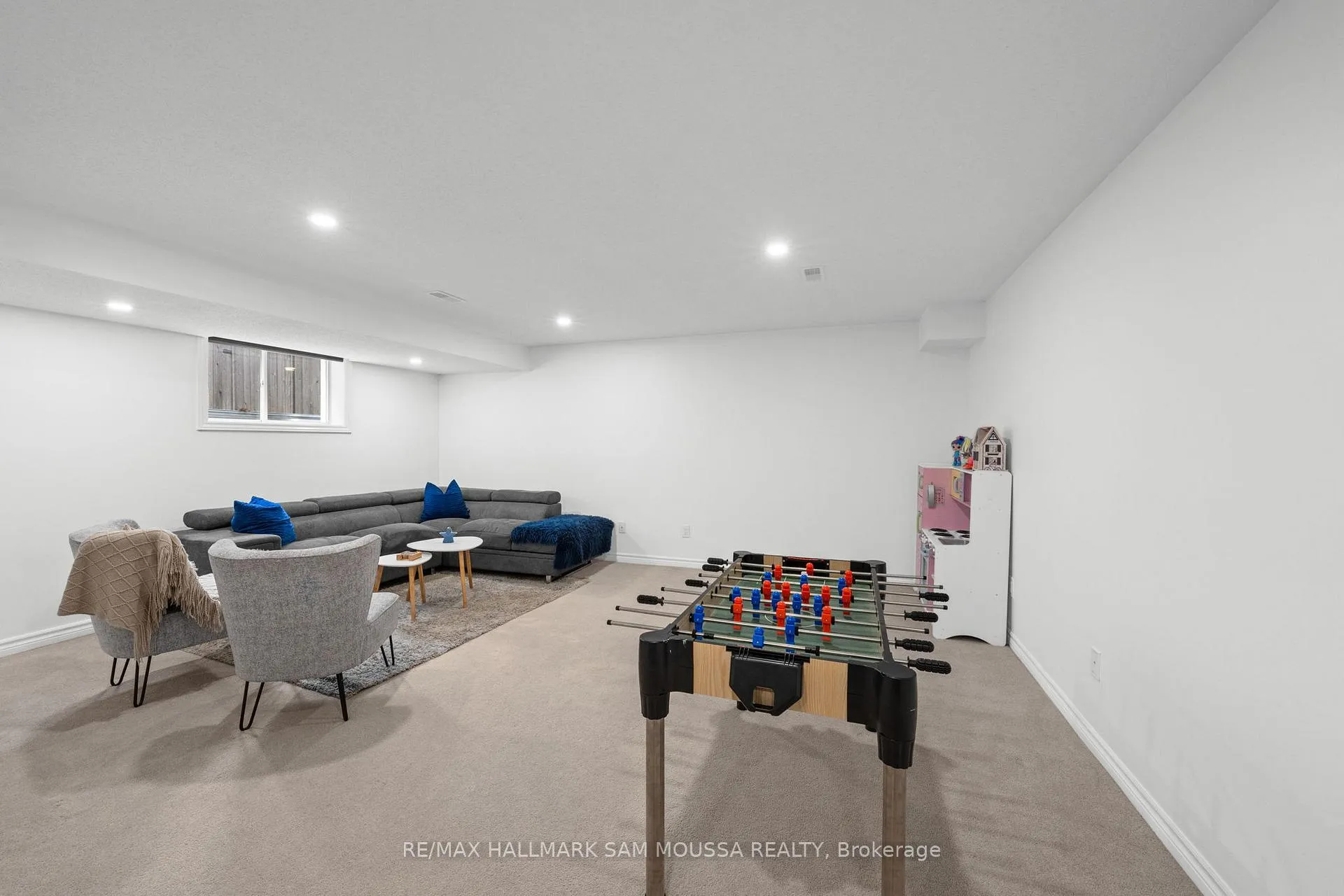 Photo 38 of 185 Flat Sedge Crescent, Ottawa, Blossom Park/Kemp Park/Findlay Creek — HOMEH