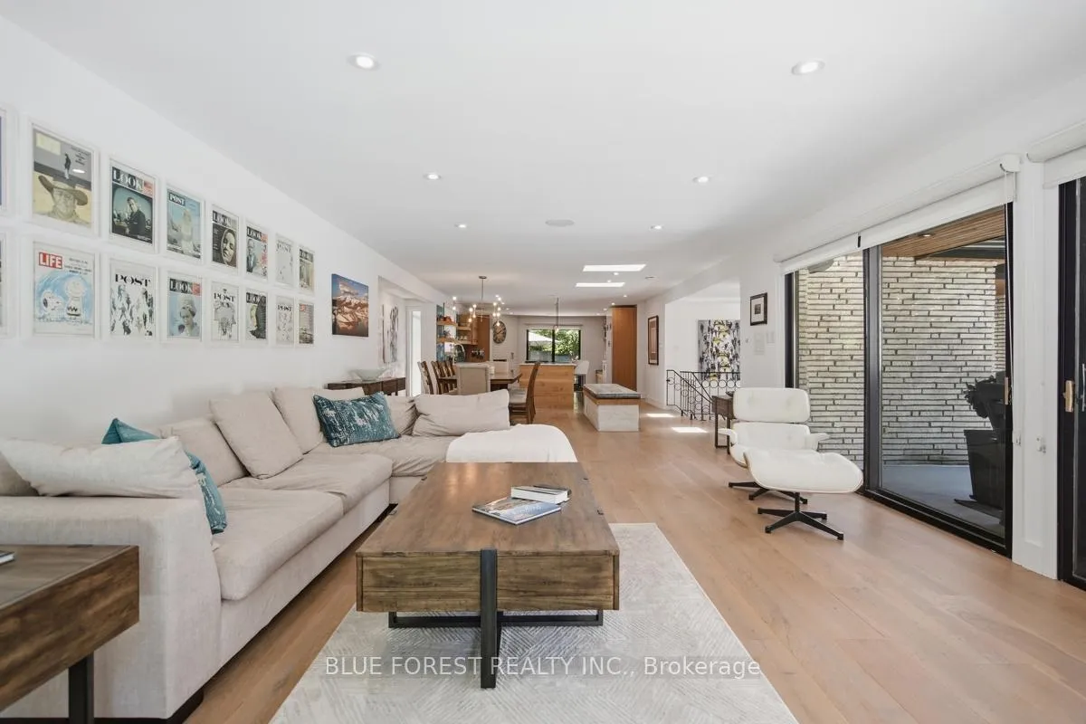 Photo 10 of 2 Hampton Crescent, London, North Q — HOMEH