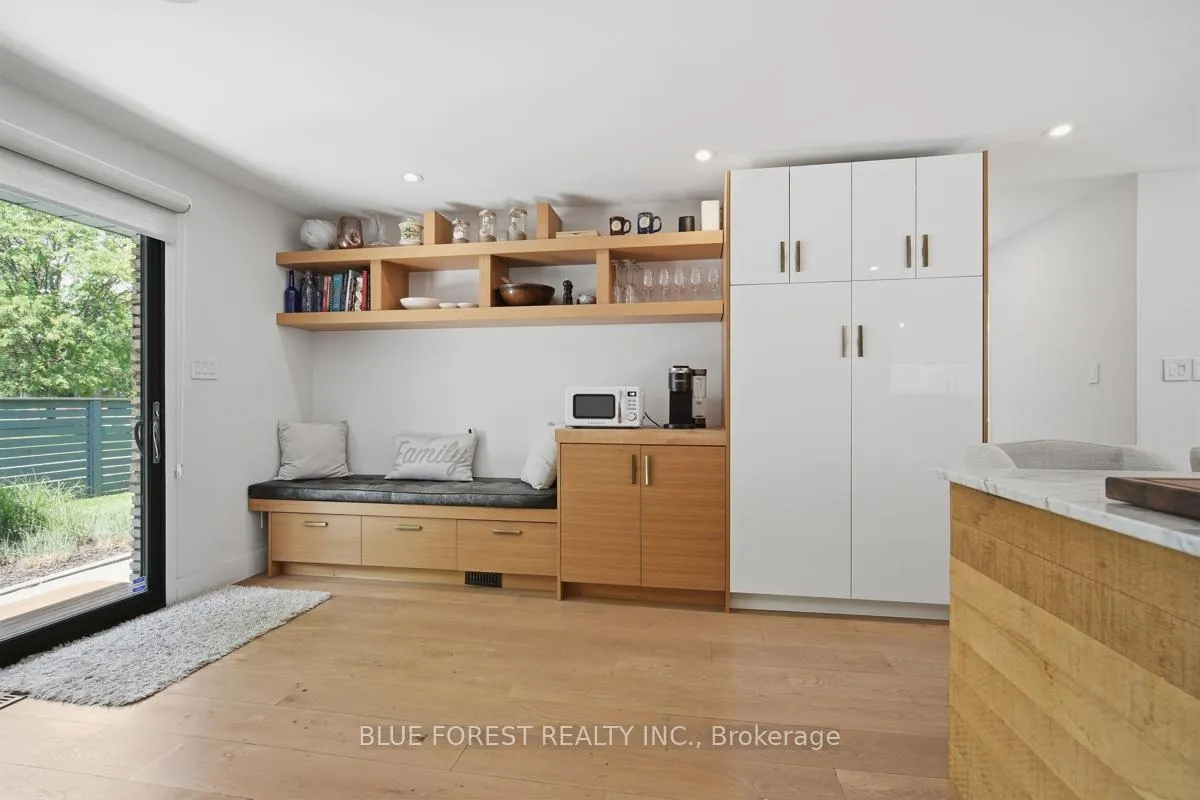 Photo 15 of 2 Hampton Crescent, London, North Q — HOMEH
