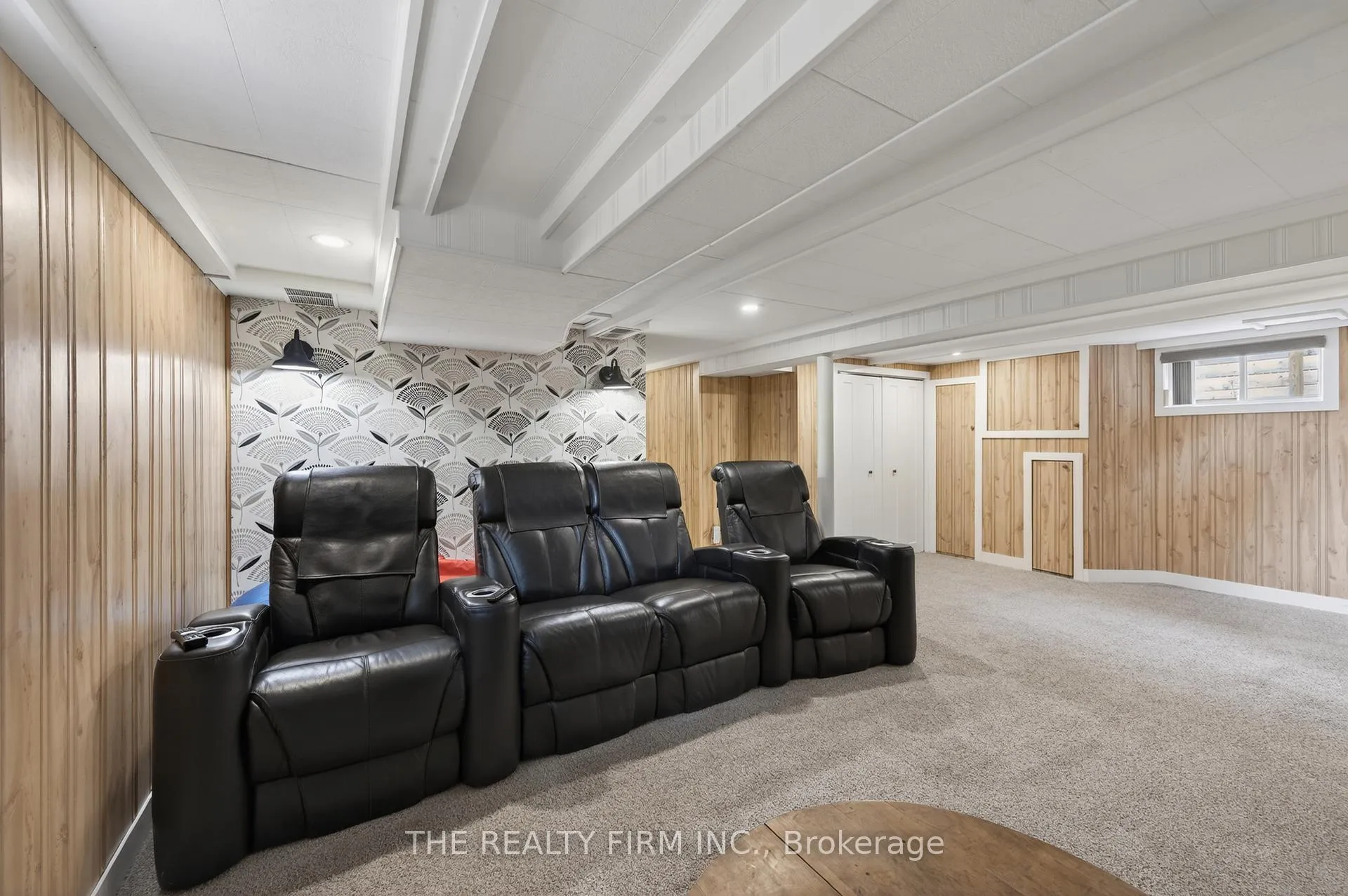Photo 23 of 252 Edward Street, London, South G — HOMEH
