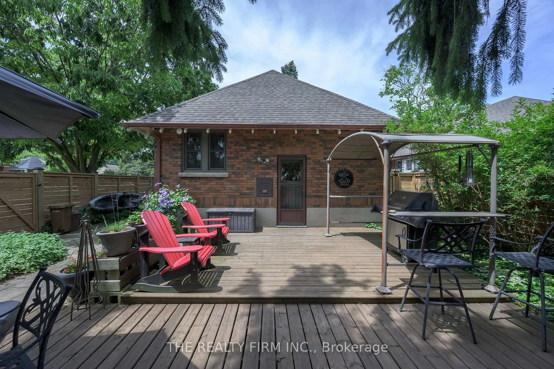 Photo 27 of 252 Edward Street, London, South G — HOMEH