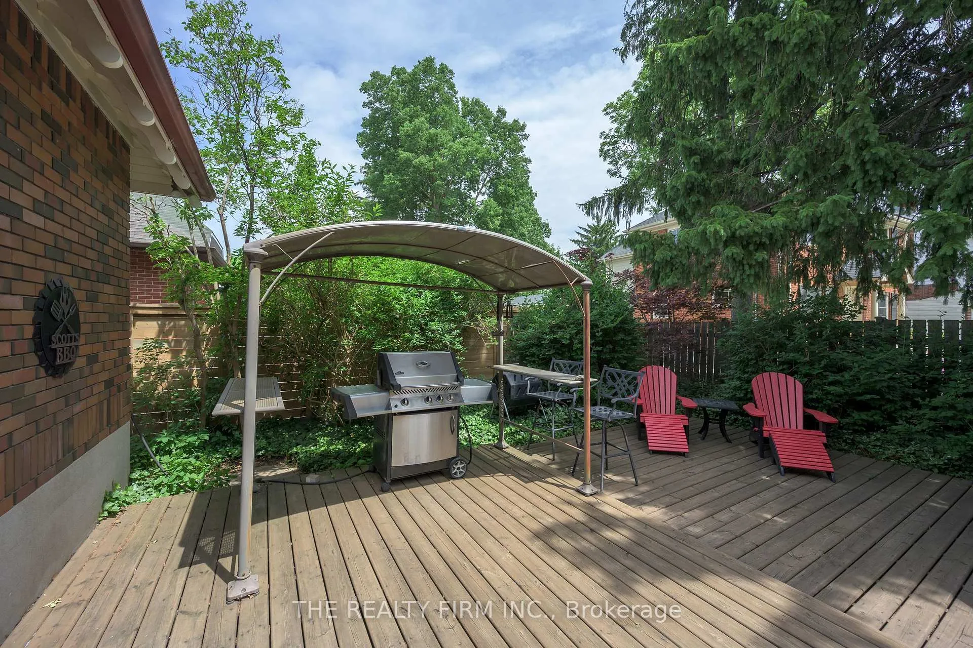 Photo 28 of 252 Edward Street, London, South G — HOMEH