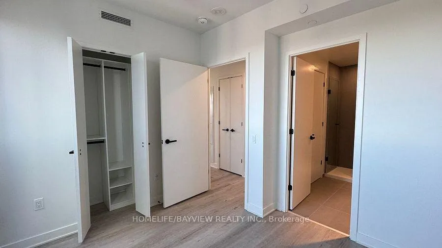Photo 9 of Unit 3712, 55 Charles Street E, Toronto, Church-Yonge Corridor — HOMEH