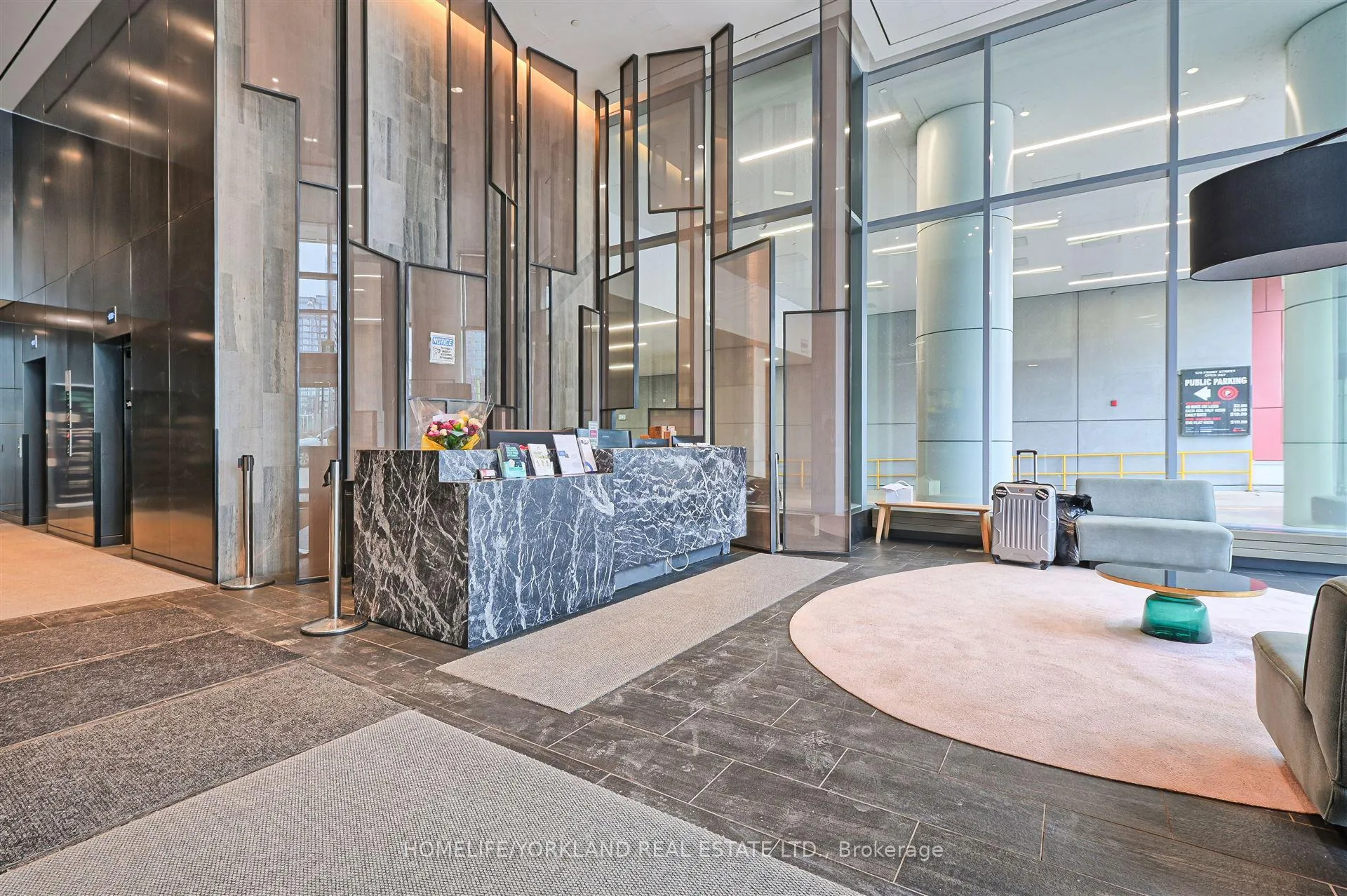 Photo 3 of Unit 718E, 576 Front Street W, Toronto, Waterfront Communities — HOMEH