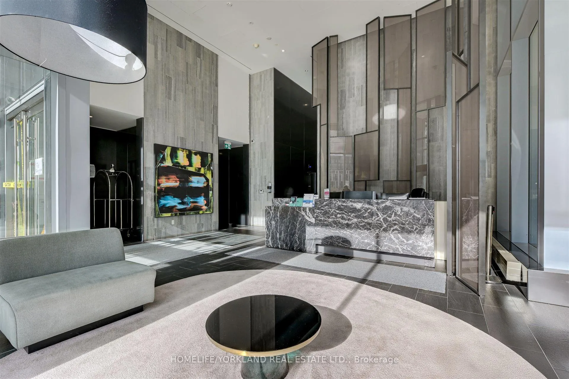 Photo 4 of Unit 718E, 576 Front Street W, Toronto, Waterfront Communities — HOMEH