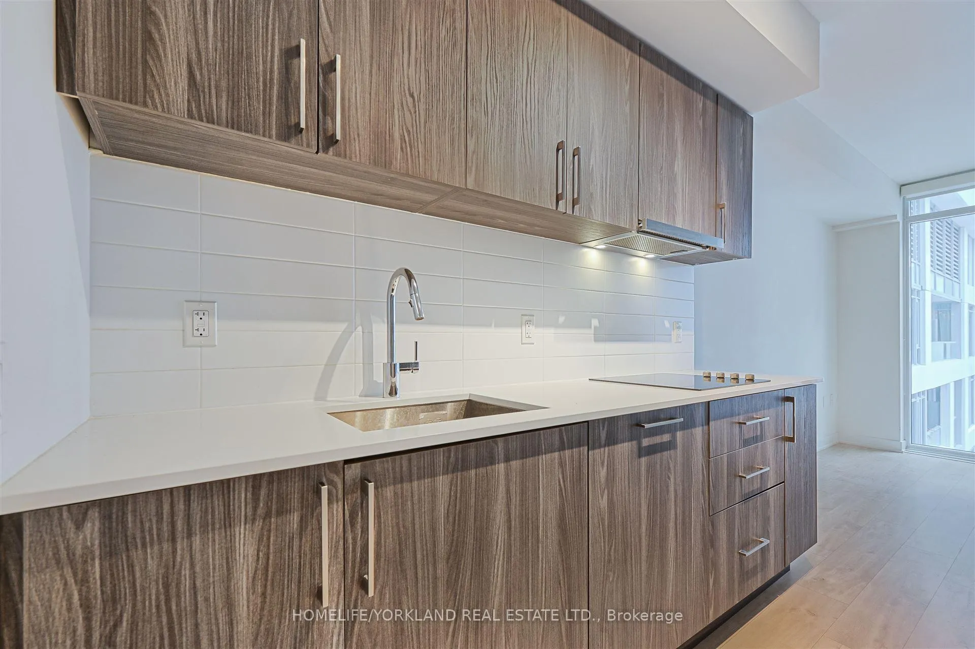 Photo 9 of Unit 718E, 576 Front Street W, Toronto, Waterfront Communities — HOMEH