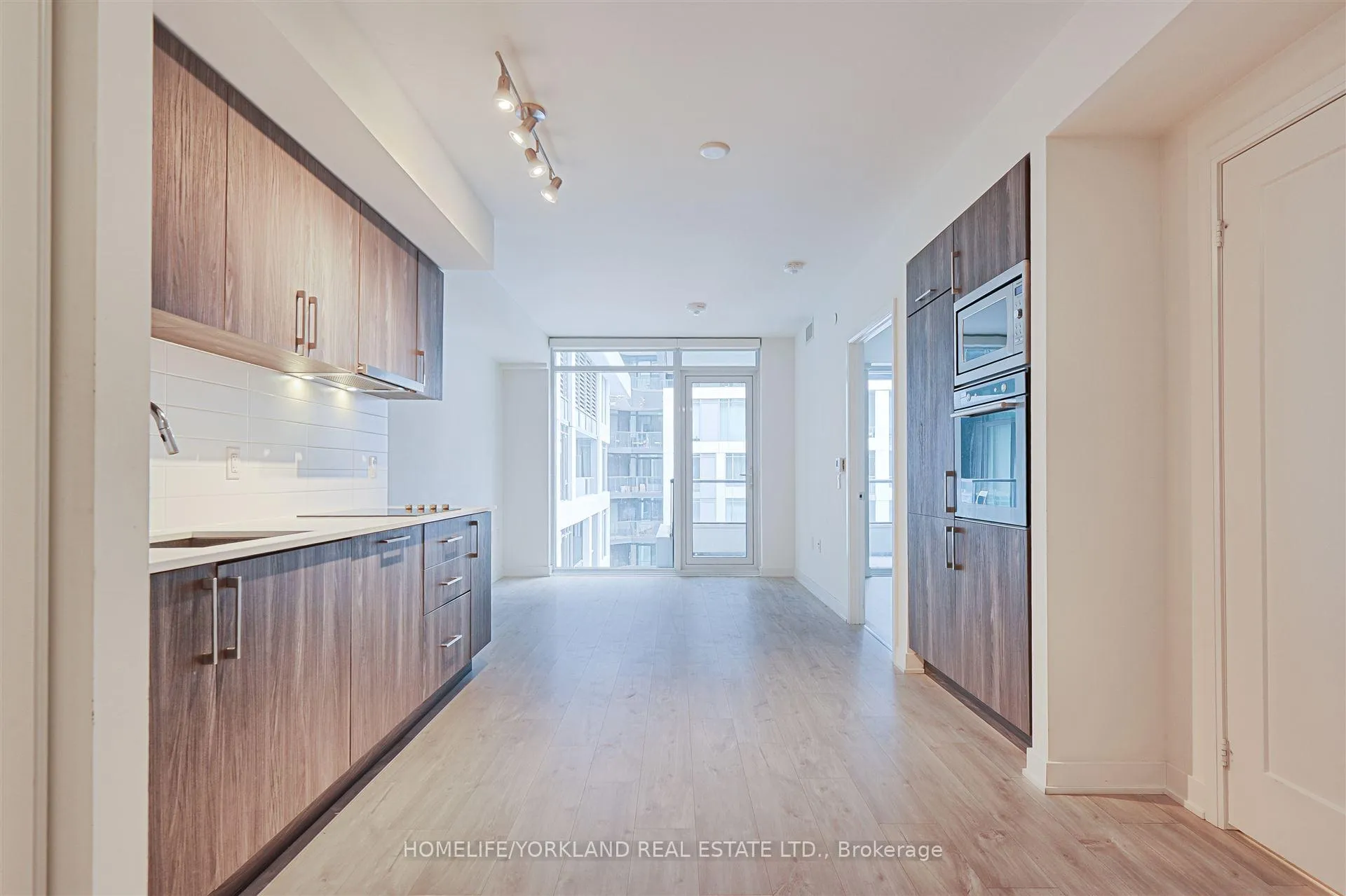 Photo 11 of Unit 718E, 576 Front Street W, Toronto, Waterfront Communities — HOMEH