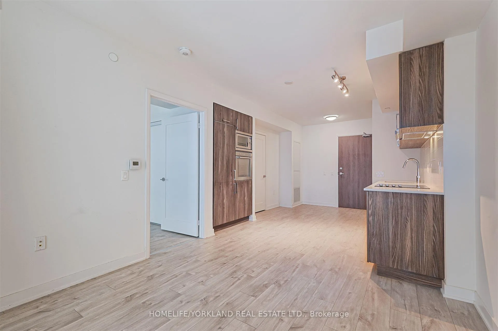 Photo 19 of Unit 718E, 576 Front Street W, Toronto, Waterfront Communities — HOMEH