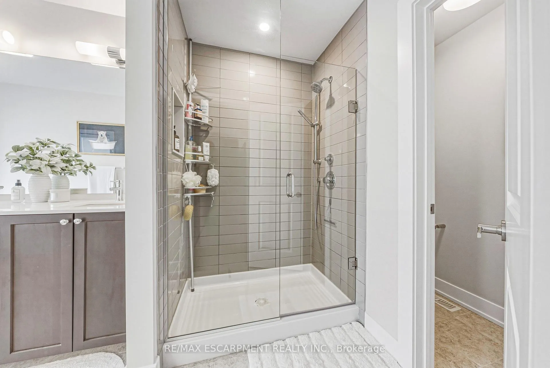Photo 25 of Unit 67, 2273 Turnberry Road, Burlington, Rose — HOMEH