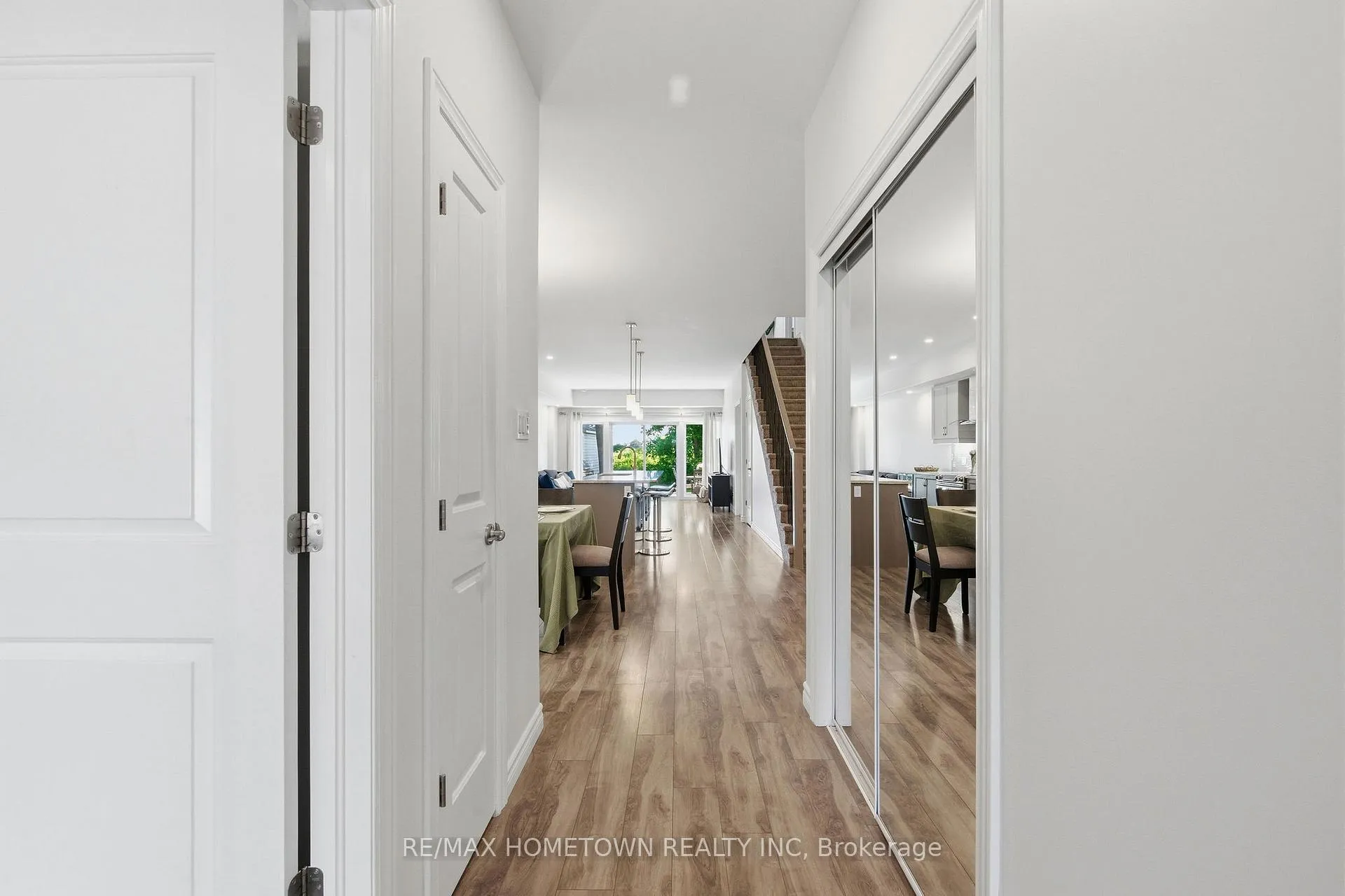 Photo 9 of 53B Centre Street, Brockville — HOMEH
