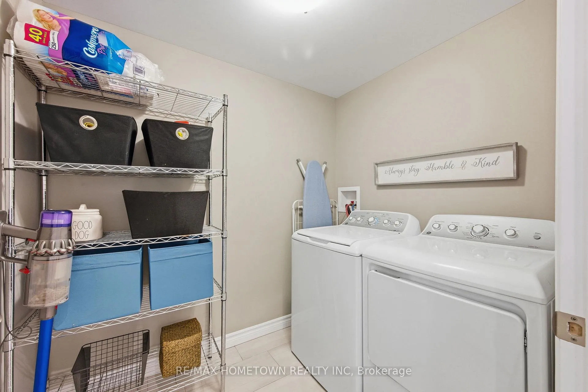 Photo 21 of 53B Centre Street, Brockville — HOMEH