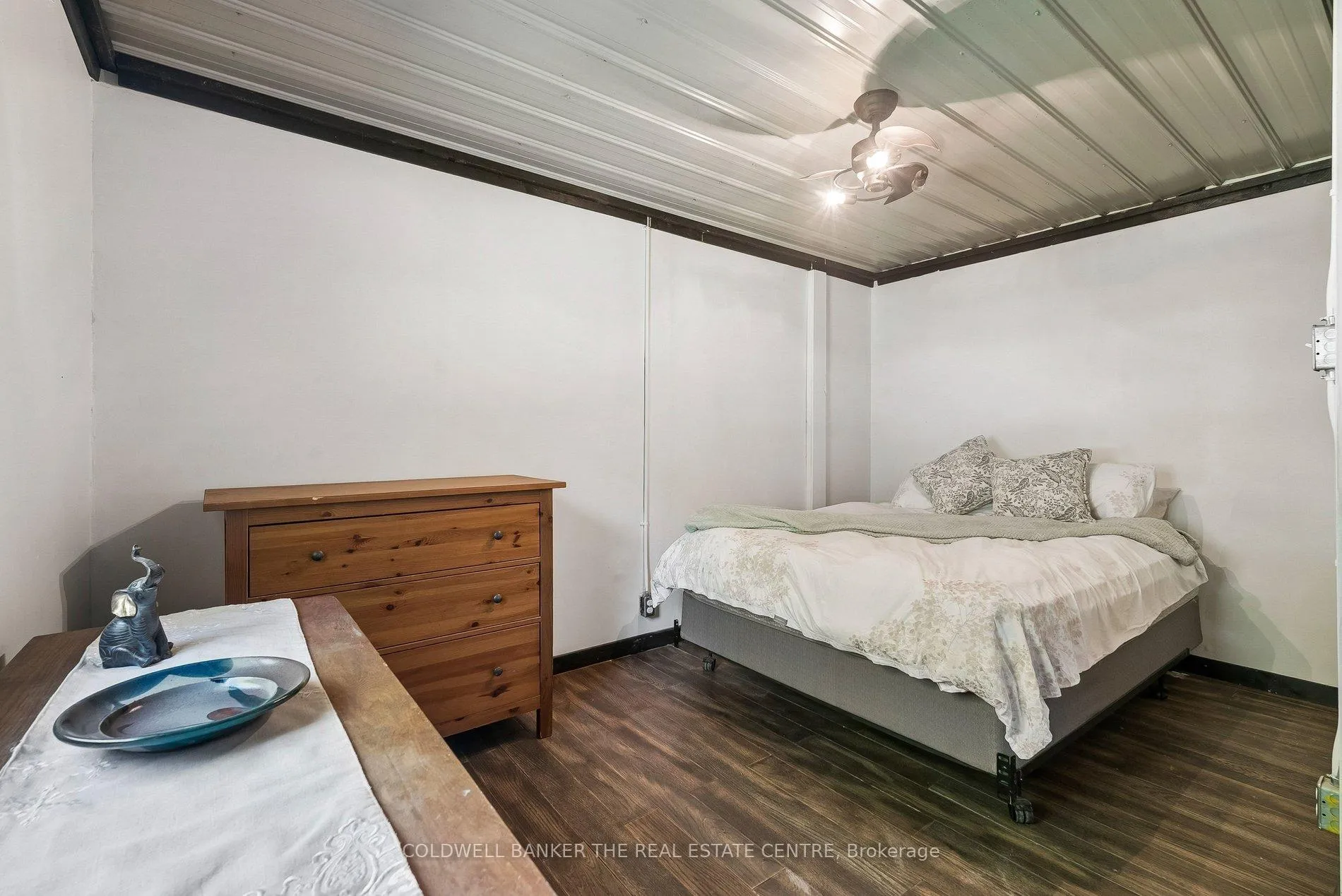 Photo 16 of 972 Gilmore Avenue, Innisfil, Lefroy — HOMEH
