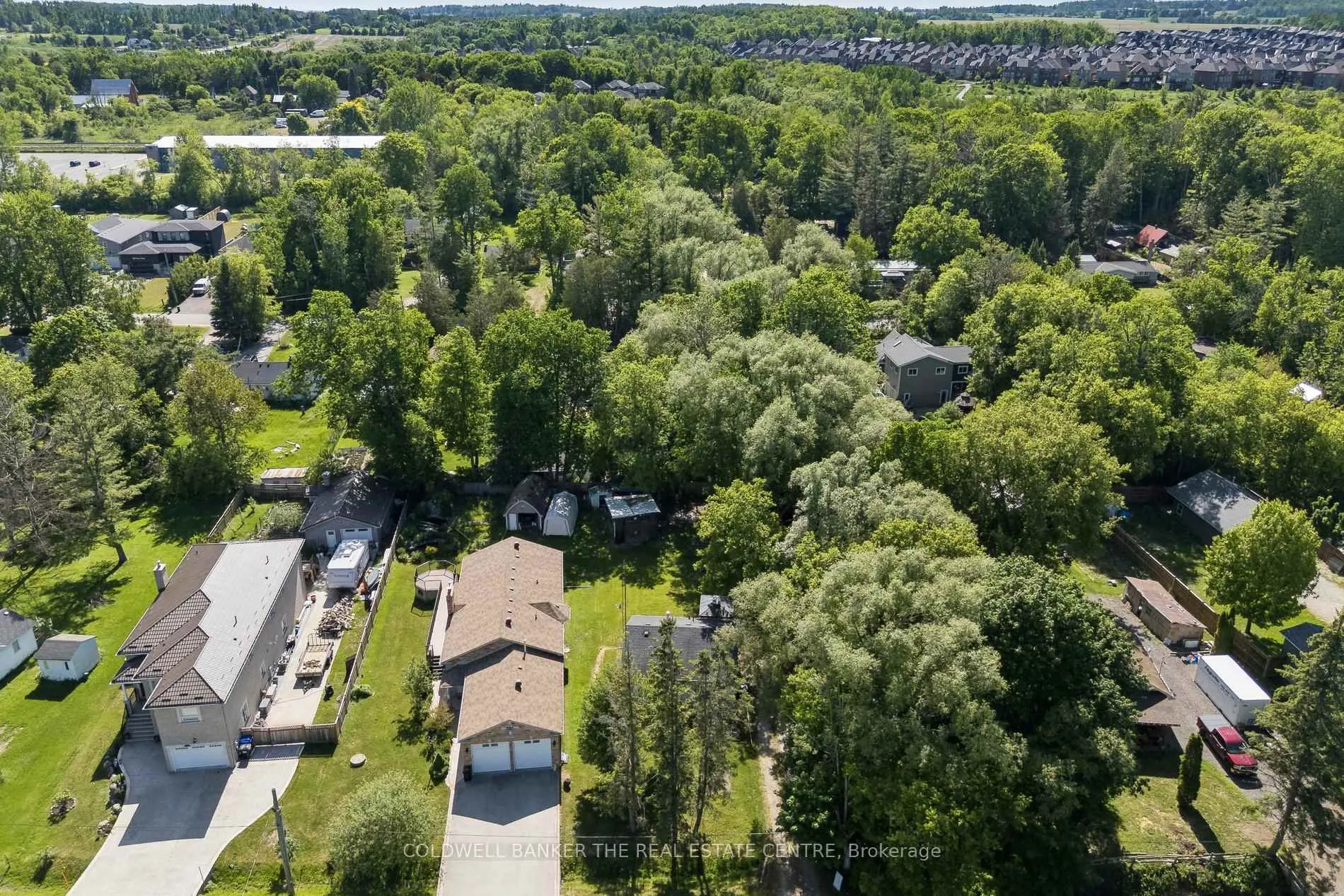 Photo 41 of 972 Gilmore Avenue, Innisfil, Lefroy — HOMEH