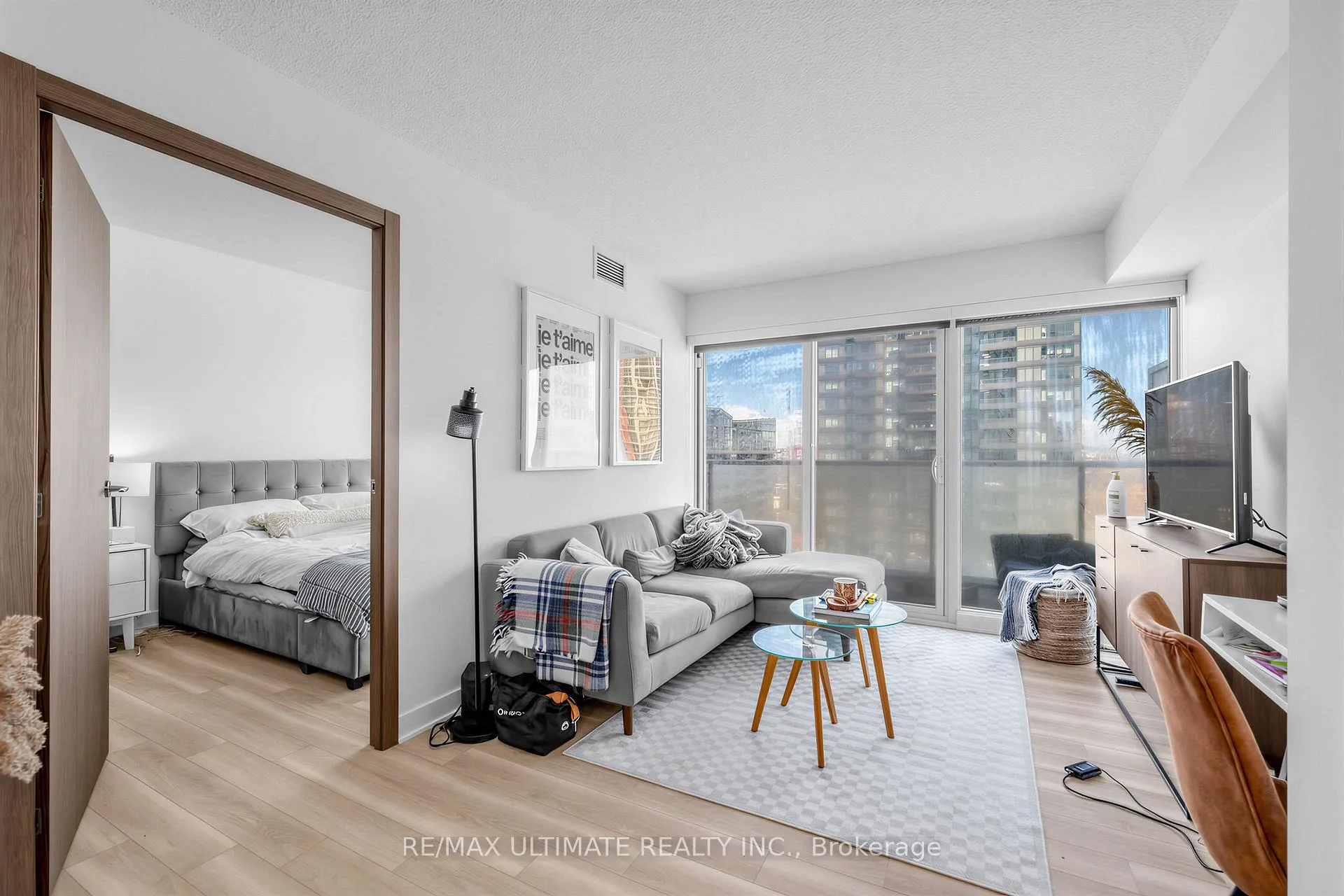 Photo 13 of Unit 2308, 17 Bathurst Street, Toronto, Waterfront Communities — HOMEH