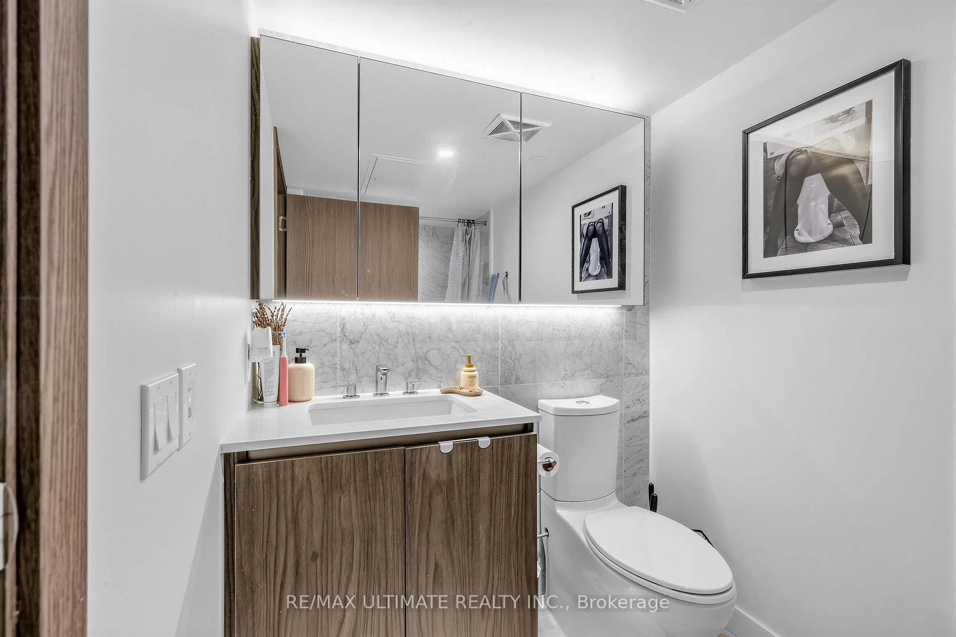 Photo 19 of Unit 2308, 17 Bathurst Street, Toronto, Waterfront Communities — HOMEH
