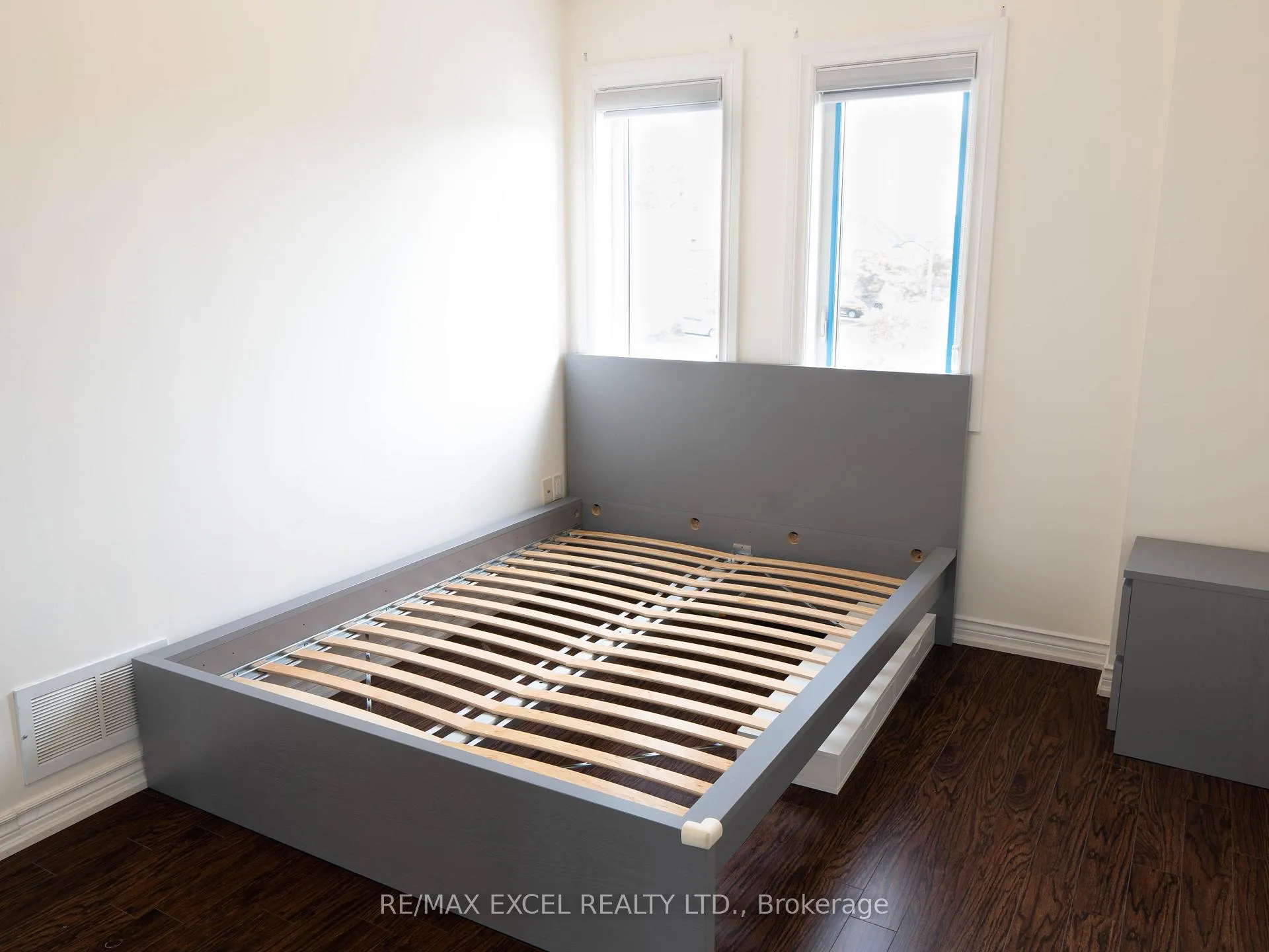 Photo 15 of 118 Redkey Drive, Markham, Milliken Mills East — HOMEH