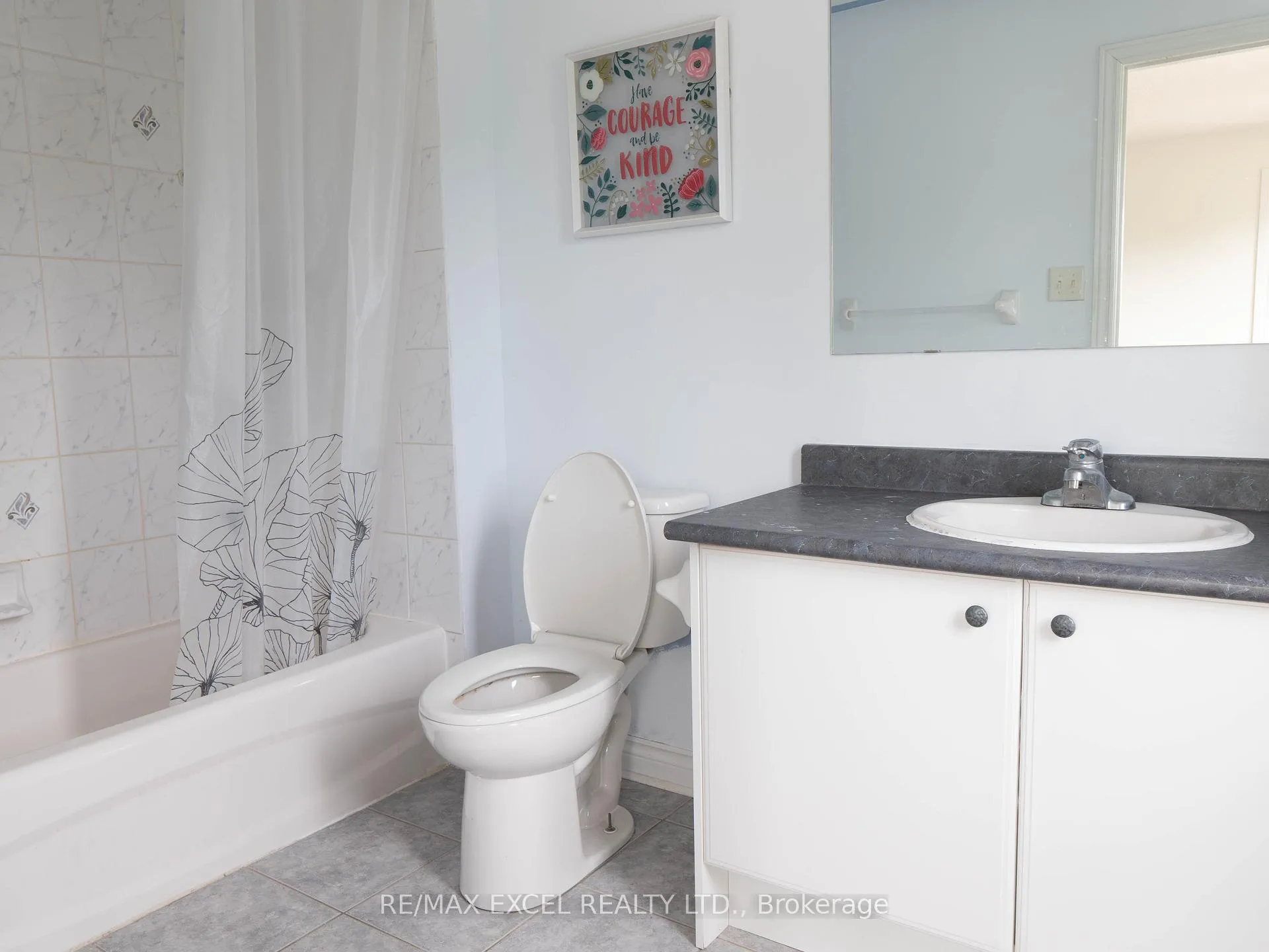 Photo 18 of 118 Redkey Drive, Markham, Milliken Mills East — HOMEH