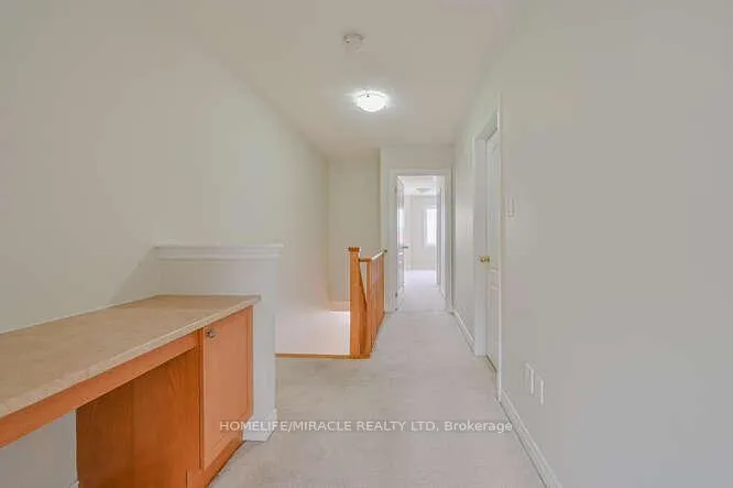 Photo 37 of 45 Peach Drive, Brampton, Sandringham-Wellington — HOMEH