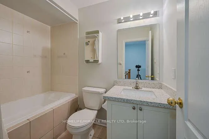 Photo 40 of 45 Peach Drive, Brampton, Sandringham-Wellington — HOMEH