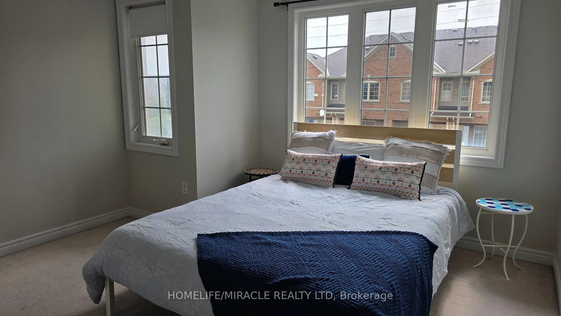 Photo 26 of 45 Peach Drive, Brampton, Sandringham-Wellington — HOMEH