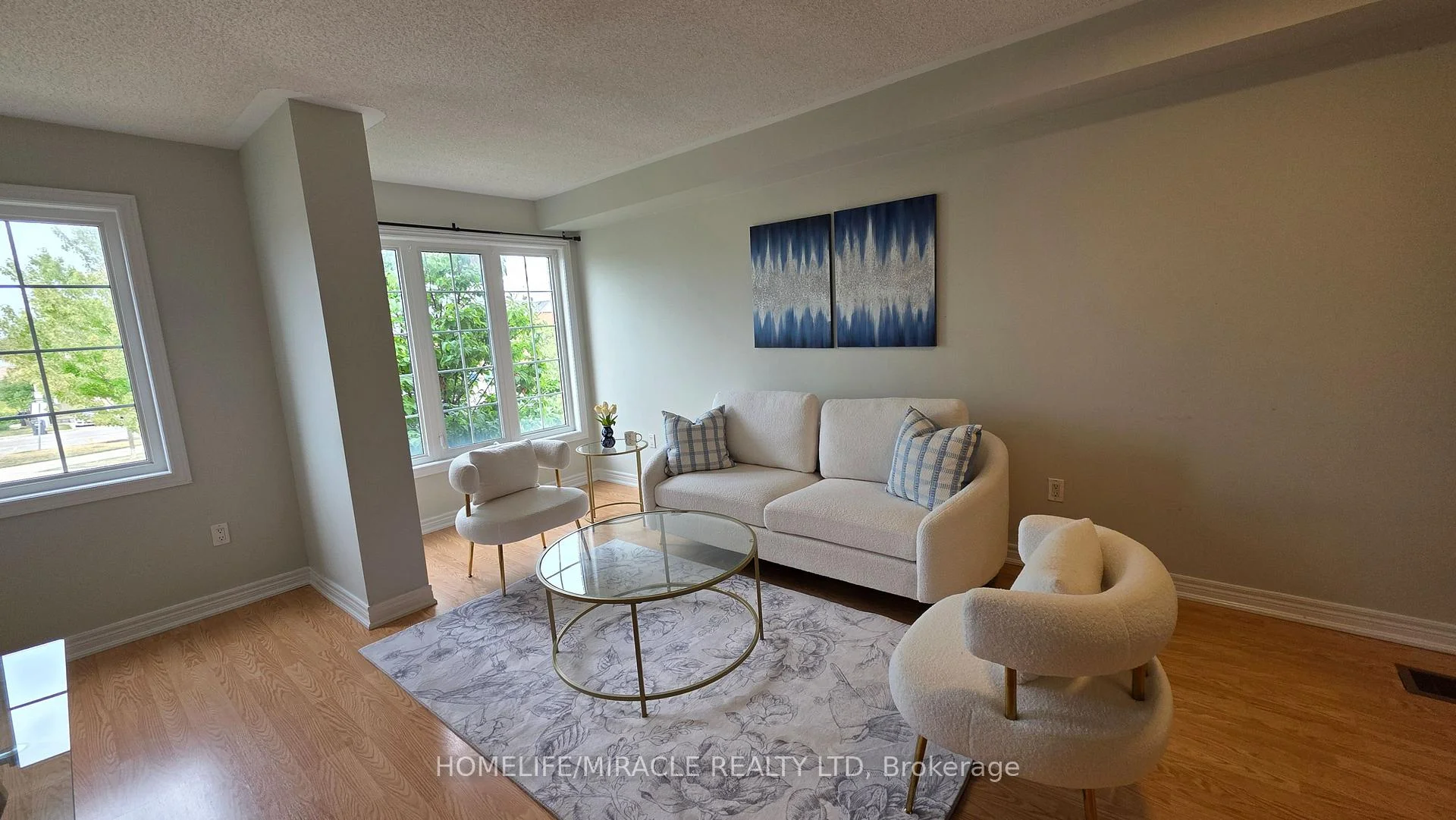 Photo 32 of 45 Peach Drive, Brampton, Sandringham-Wellington — HOMEH