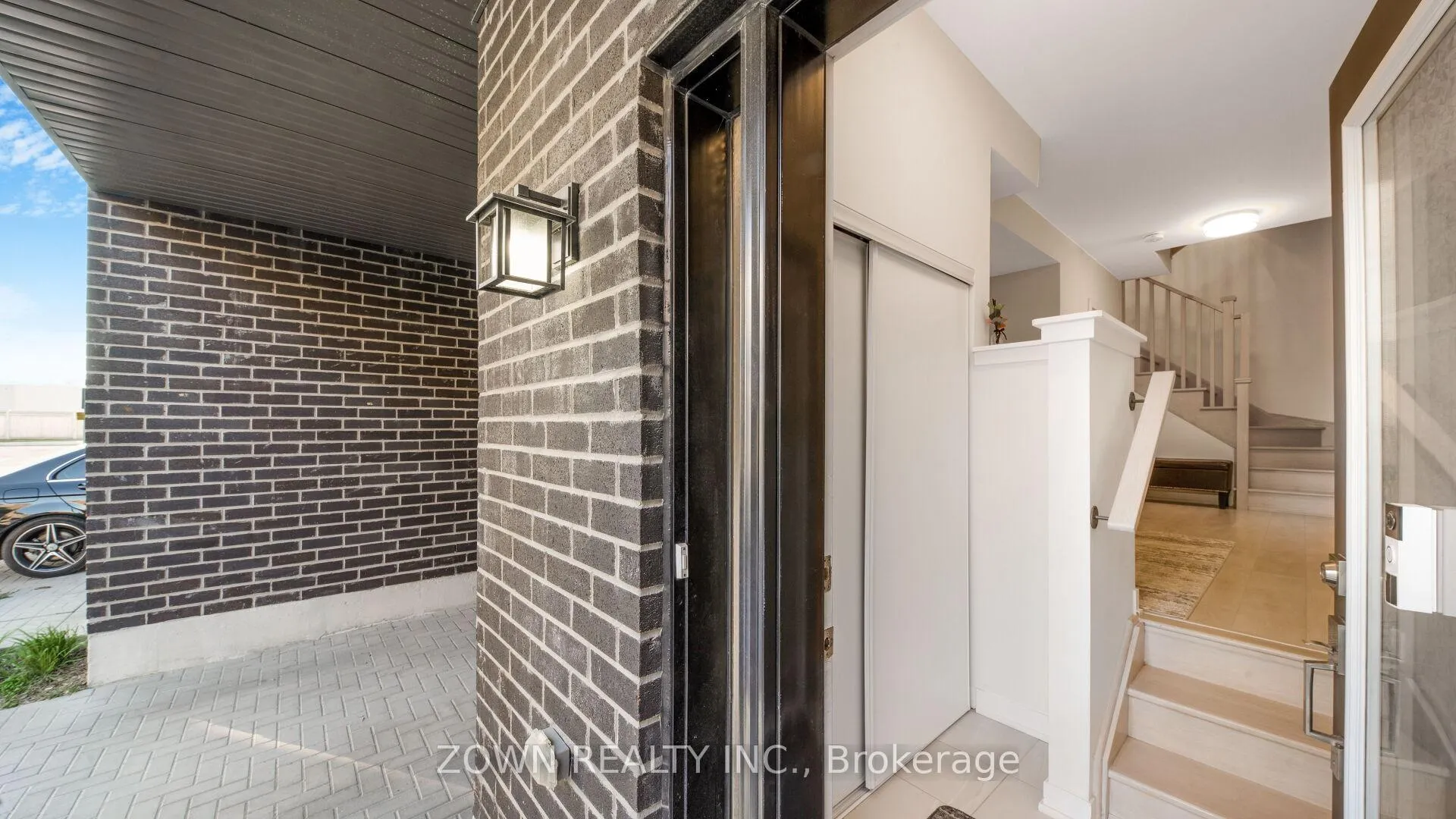Photo 4 of Unit 1502, 1865 Pickering Parkway, Pickering, Village East — HOMEH