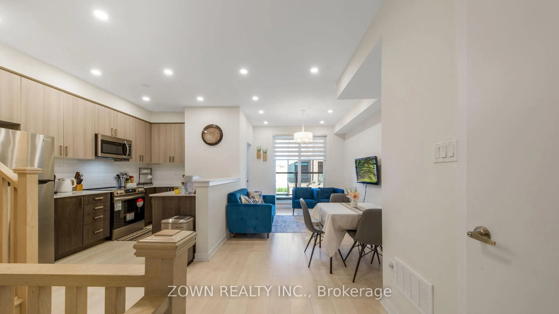 Photo 8 of Unit 1502, 1865 Pickering Parkway, Pickering, Village East — HOMEH
