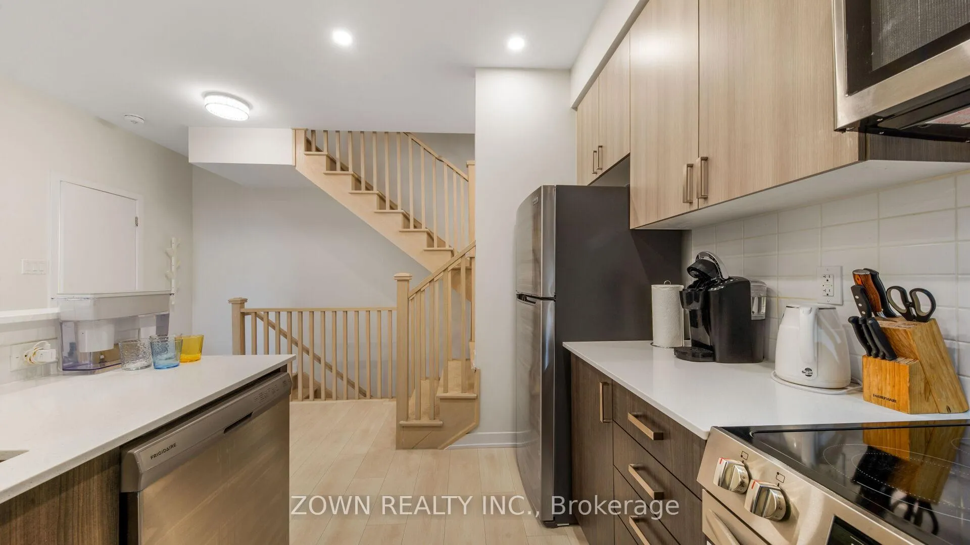Photo 13 of Unit 1502, 1865 Pickering Parkway, Pickering, Village East — HOMEH