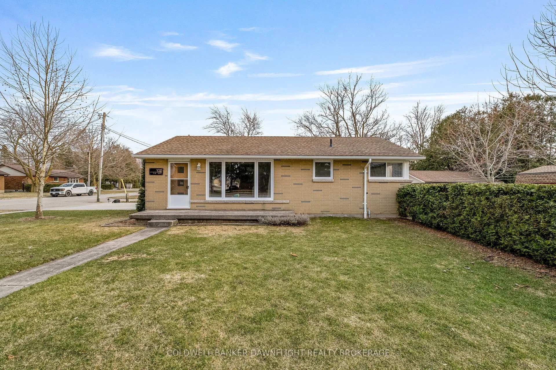 Photo 1 of 105 Wellington Street W, South Huron, Exeter — HOMEH