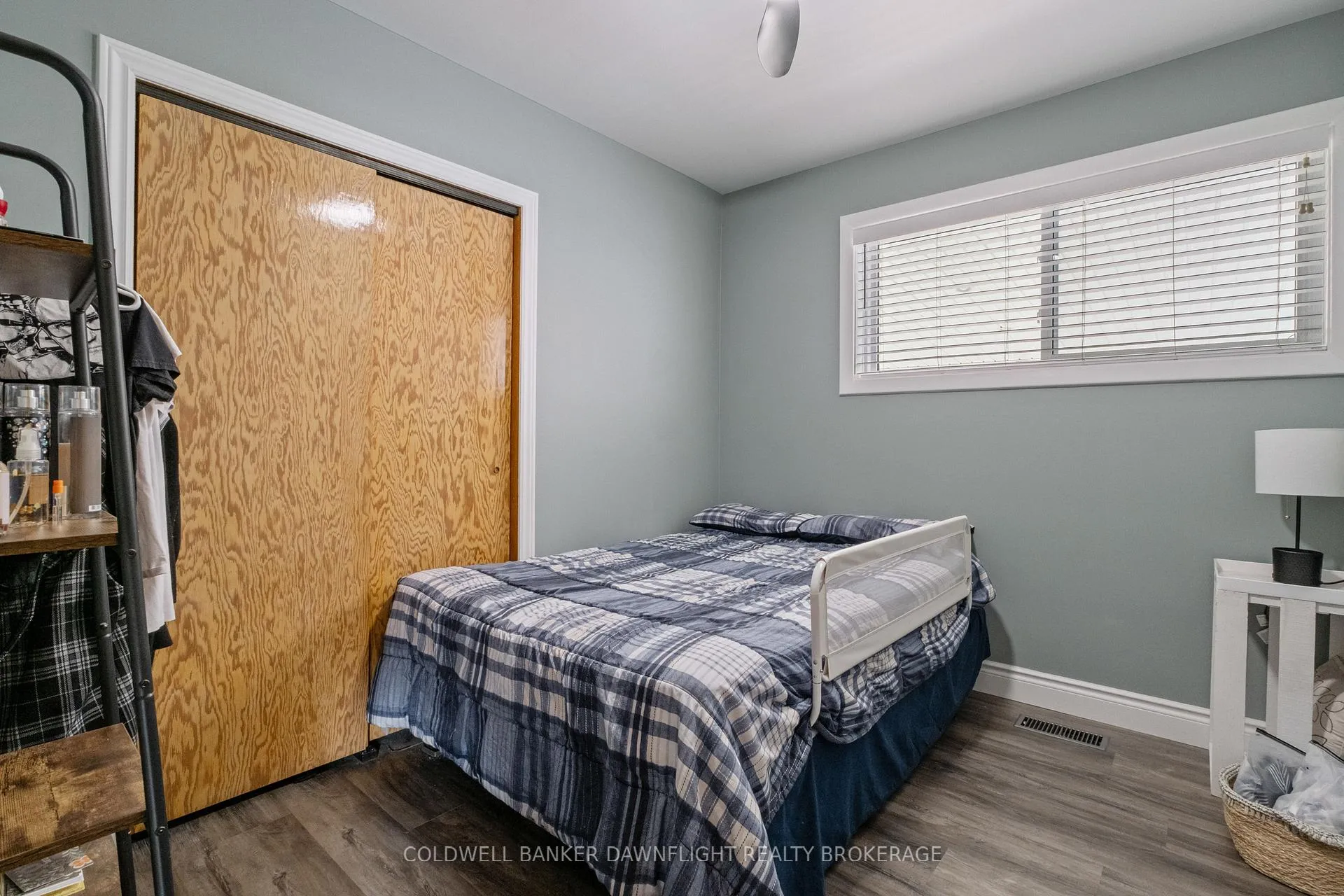 Photo 16 of 105 Wellington Street W, South Huron, Exeter — HOMEH