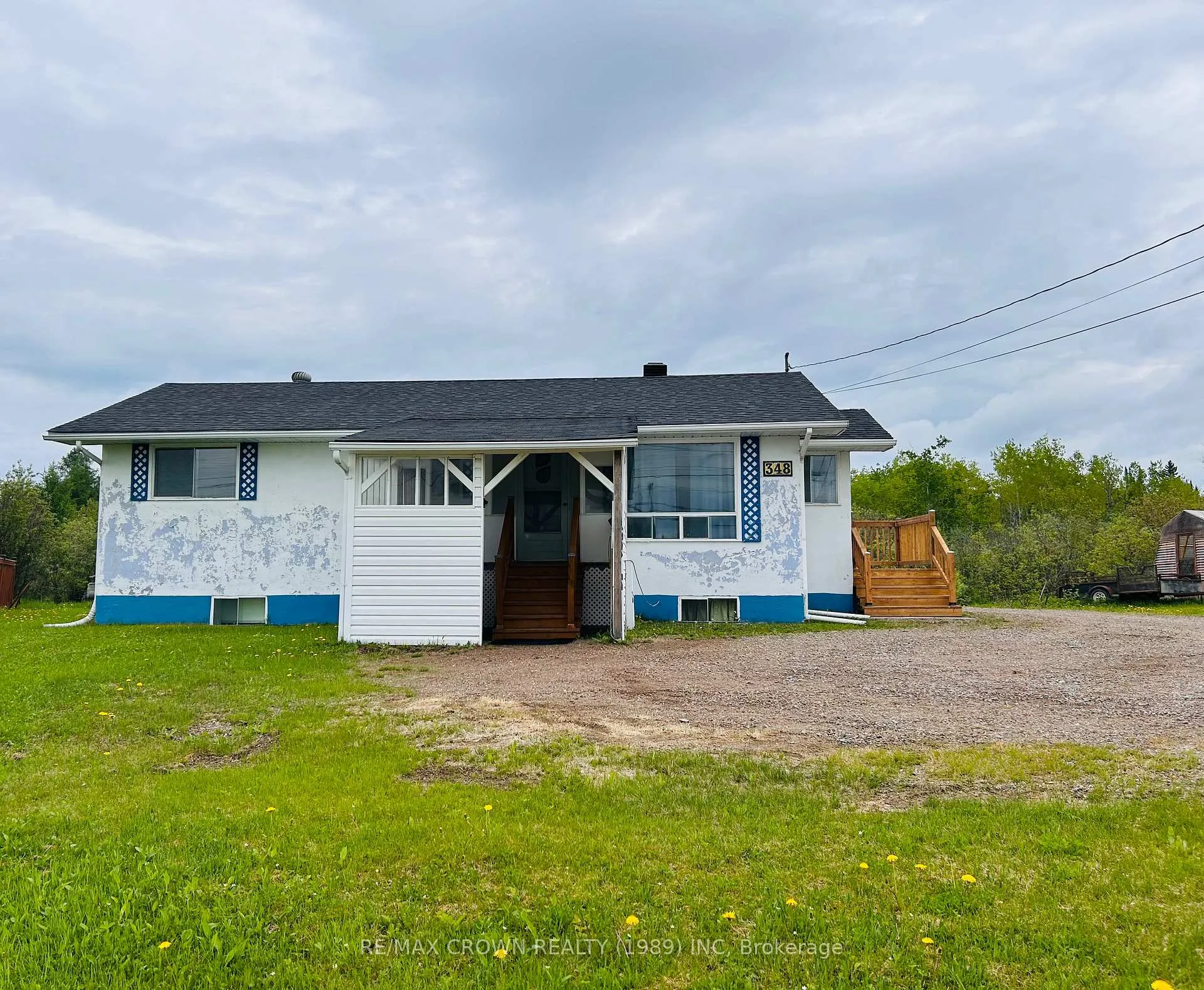 Photo 2 of 348 Government Road W, Kapuskasing — HOMEH